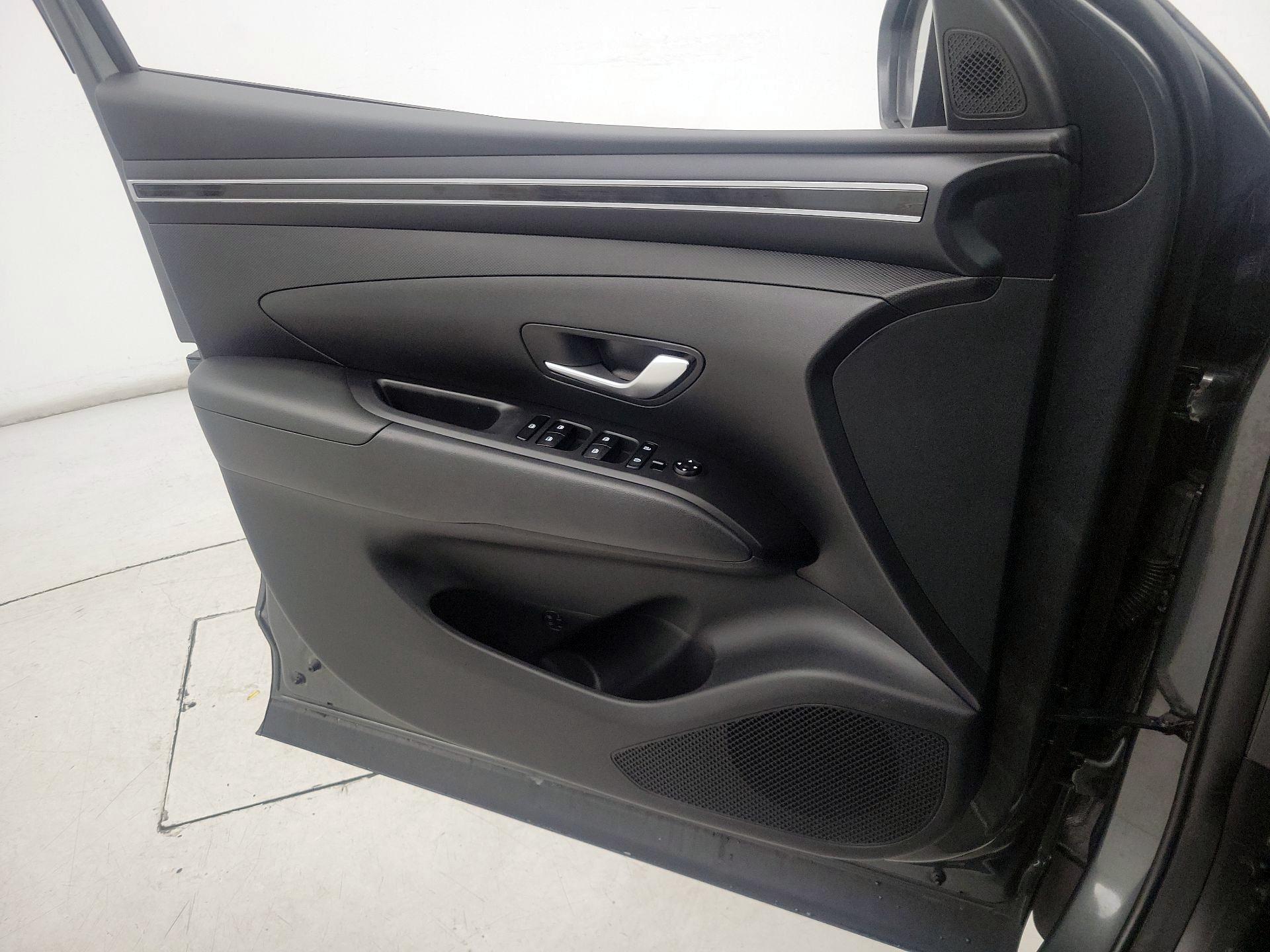 Thumbnail: 2024 Hyundai Tucson - 12