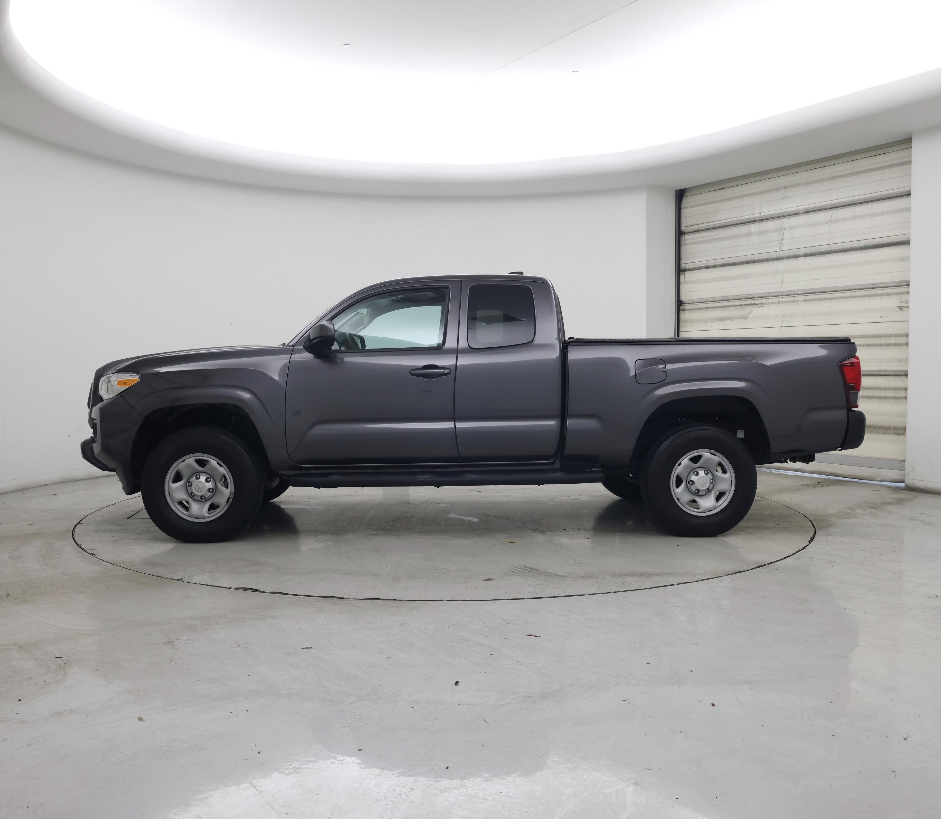 Thumbnail: 2023 Toyota Tacoma - 3
