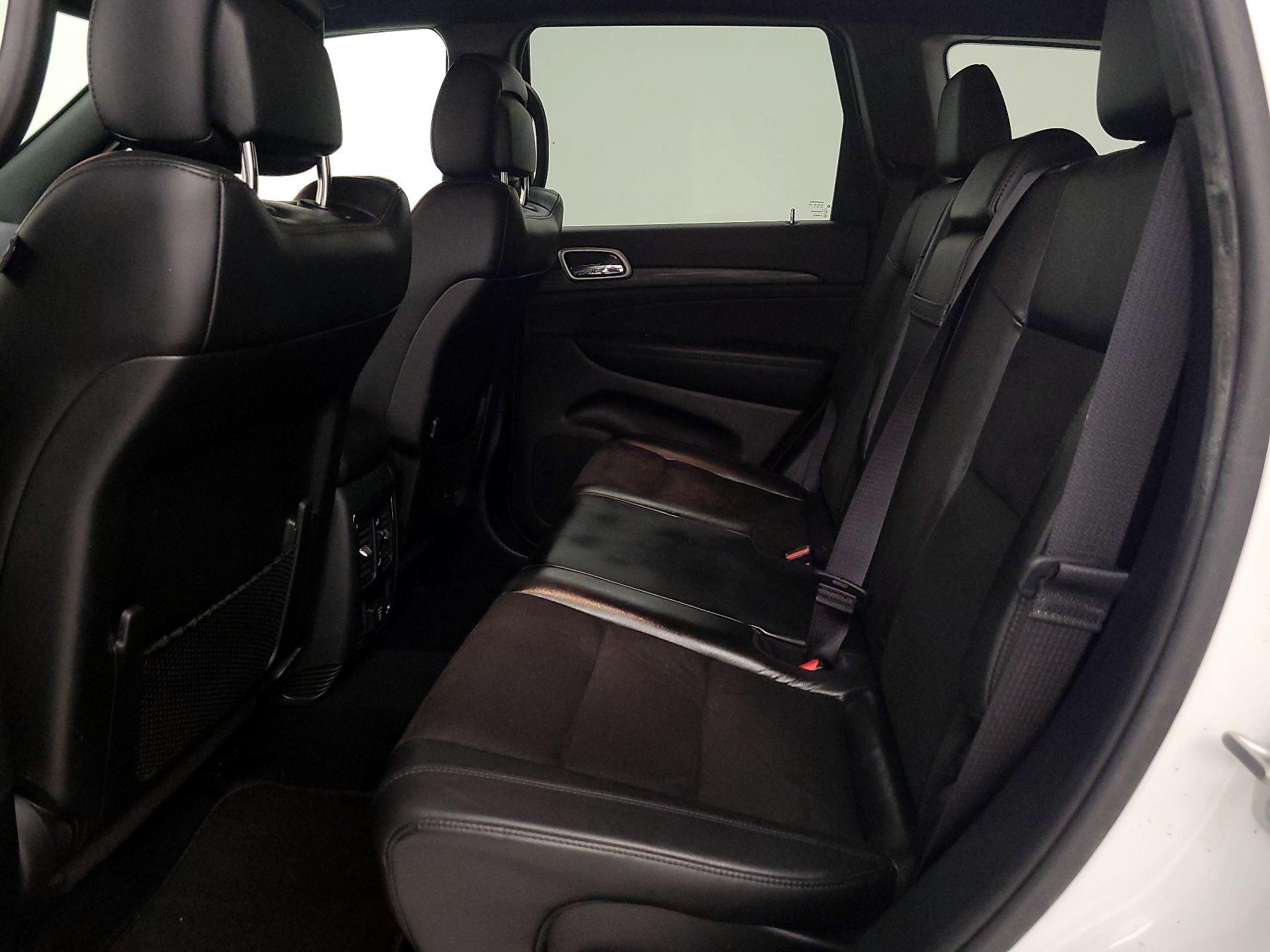 Thumbnail: 2019 Jeep Grand Cherokee - 20