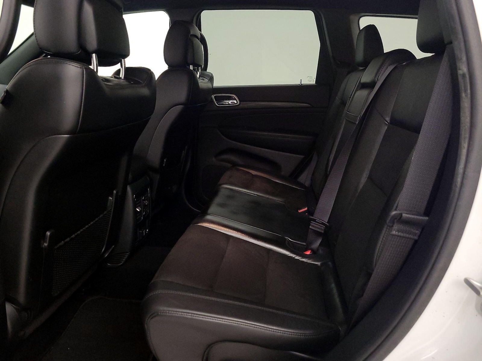2019 Jeep Grand Cherokee Altitude - Photo 21