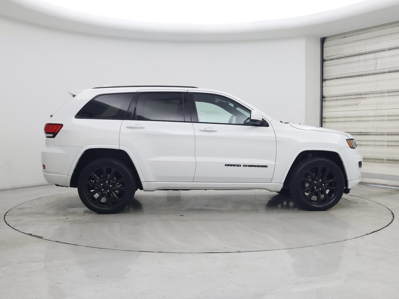 2019 Jeep Grand Cherokee Altitude - Photo 8