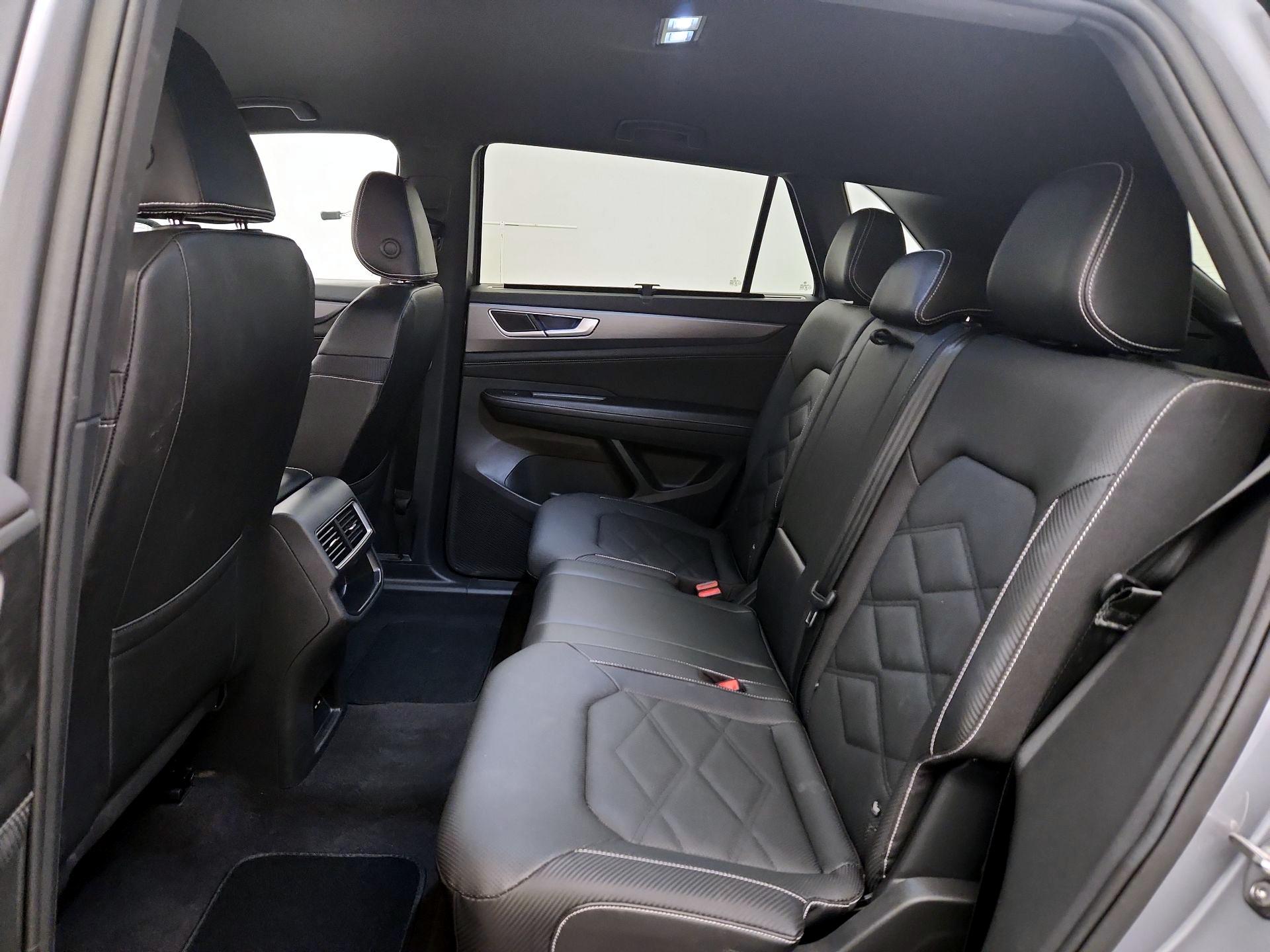 Thumbnail: 2025 Volkswagen Atlas - 19