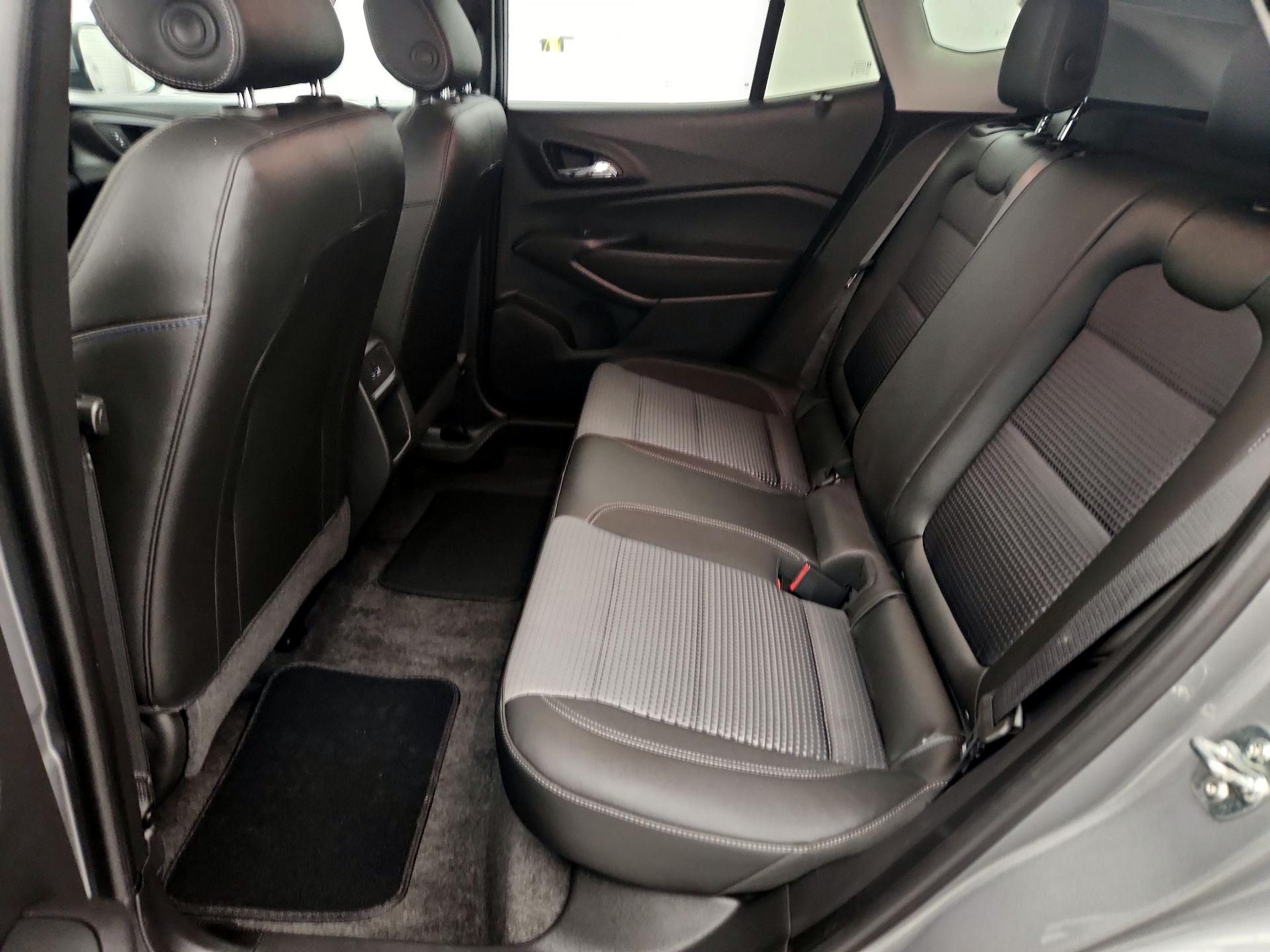 Thumbnail: 2025 Chevrolet Trax - 19