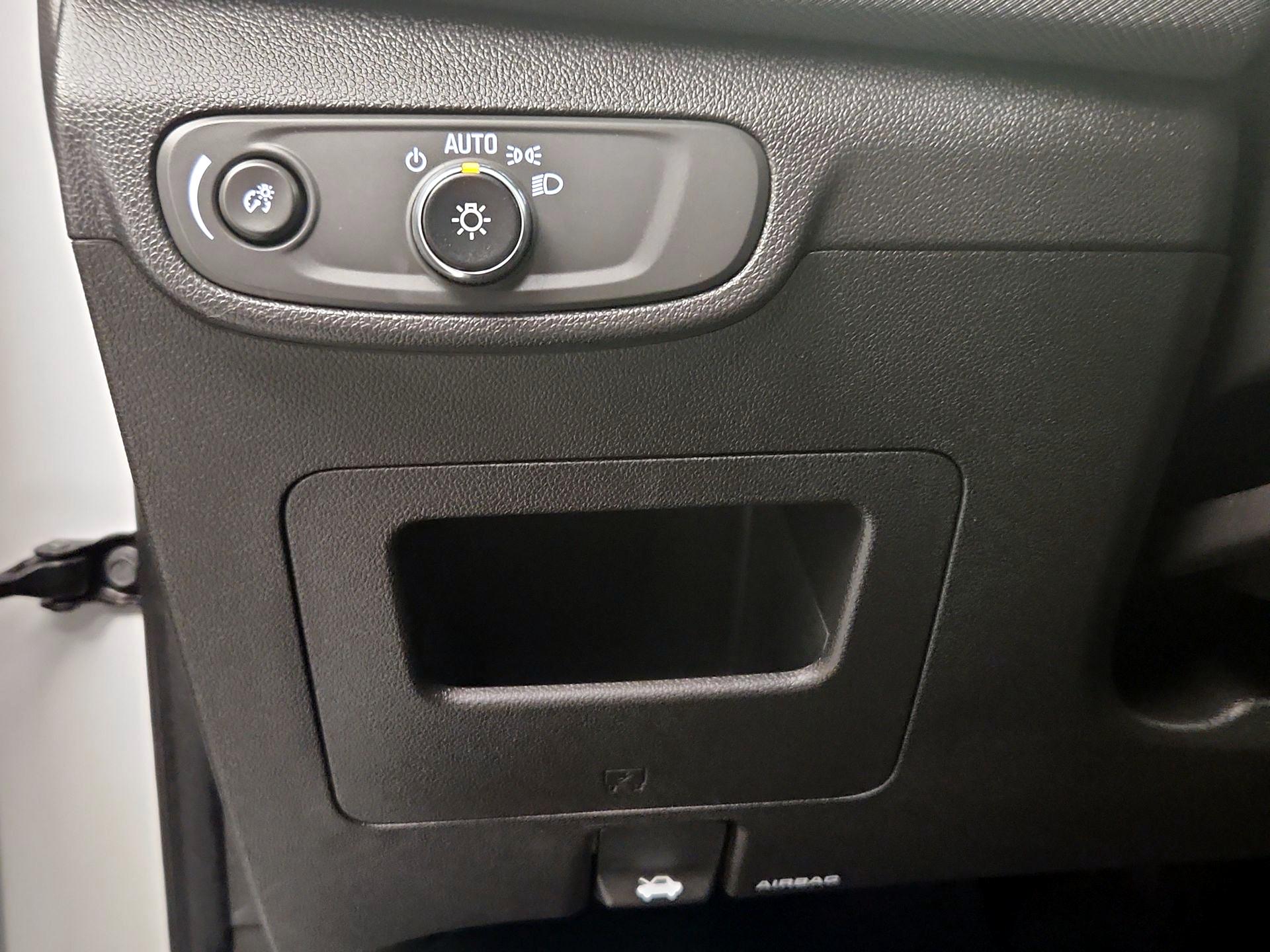 Thumbnail: 2025 Chevrolet TrailBlazer - 13