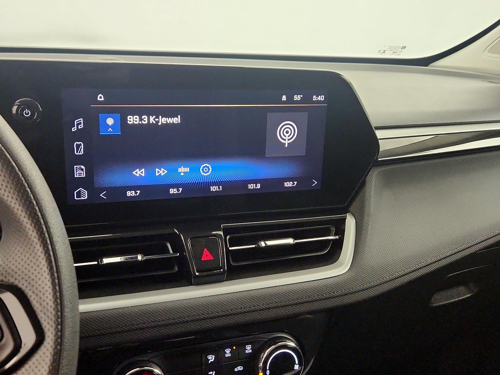 Thumbnail: 2025 Chevrolet TrailBlazer - 15