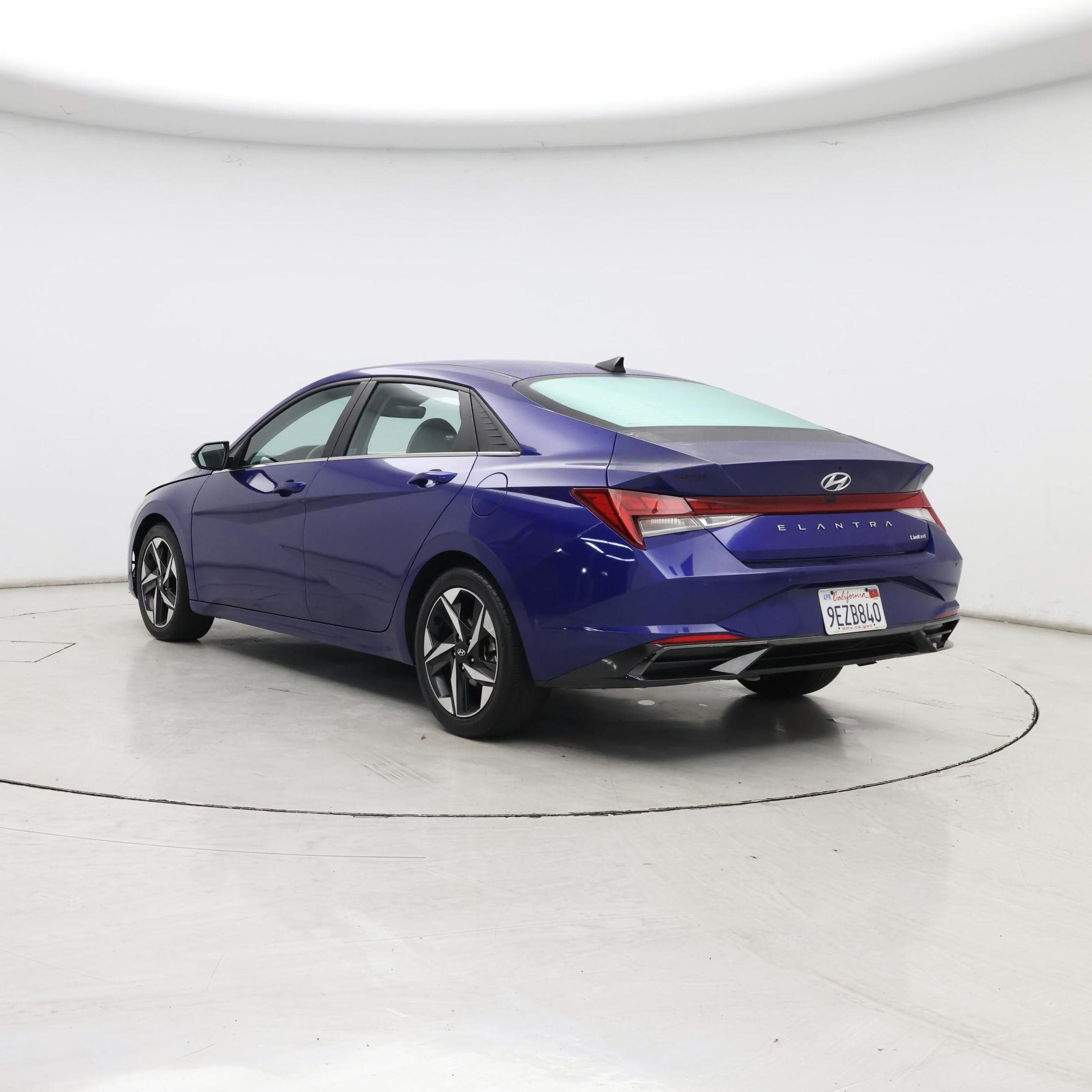 Thumbnail: 2023 Hyundai Elantra - 2