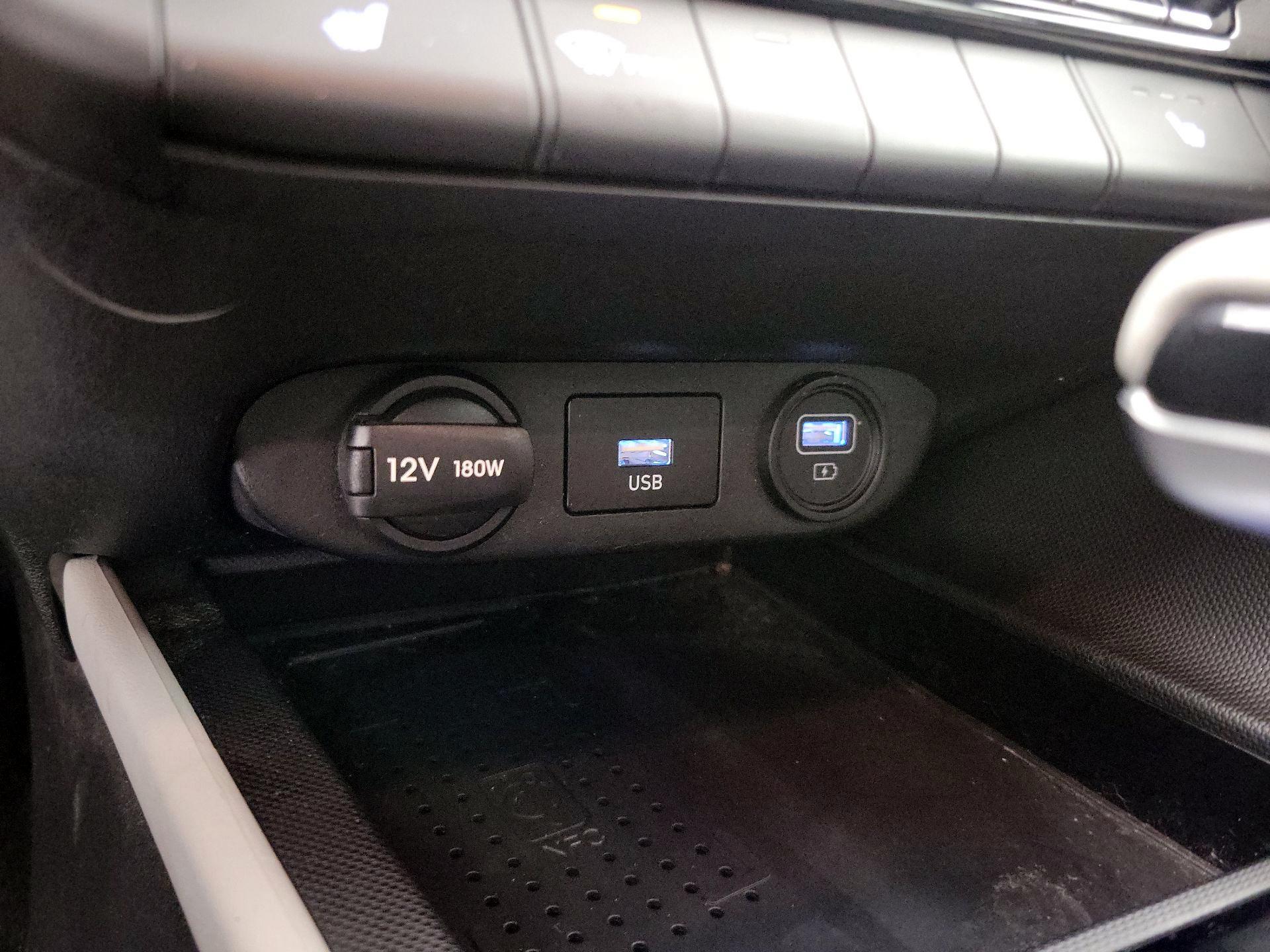 Thumbnail: 2023 Hyundai Elantra - 19