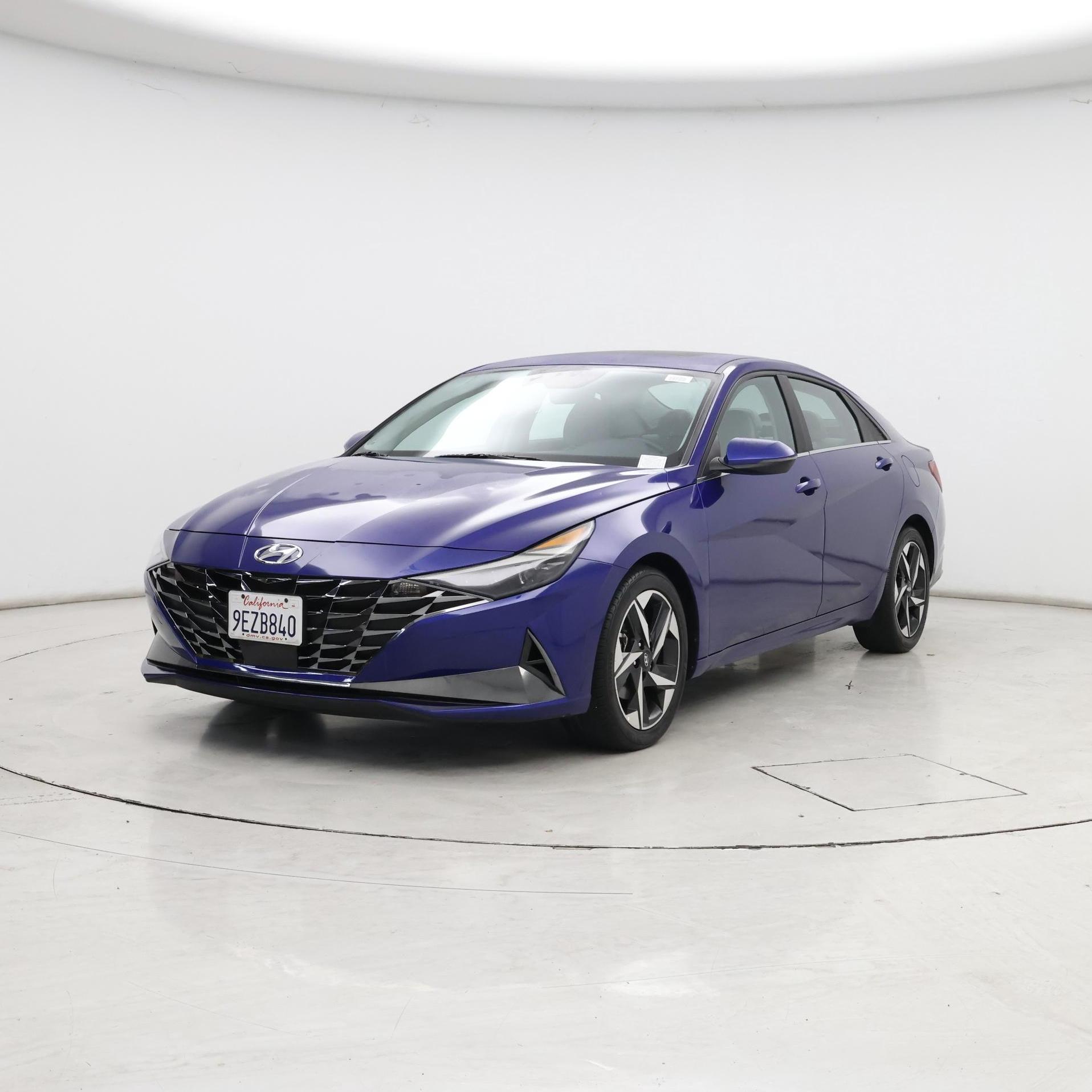 Thumbnail: 2023 Hyundai Elantra - 4