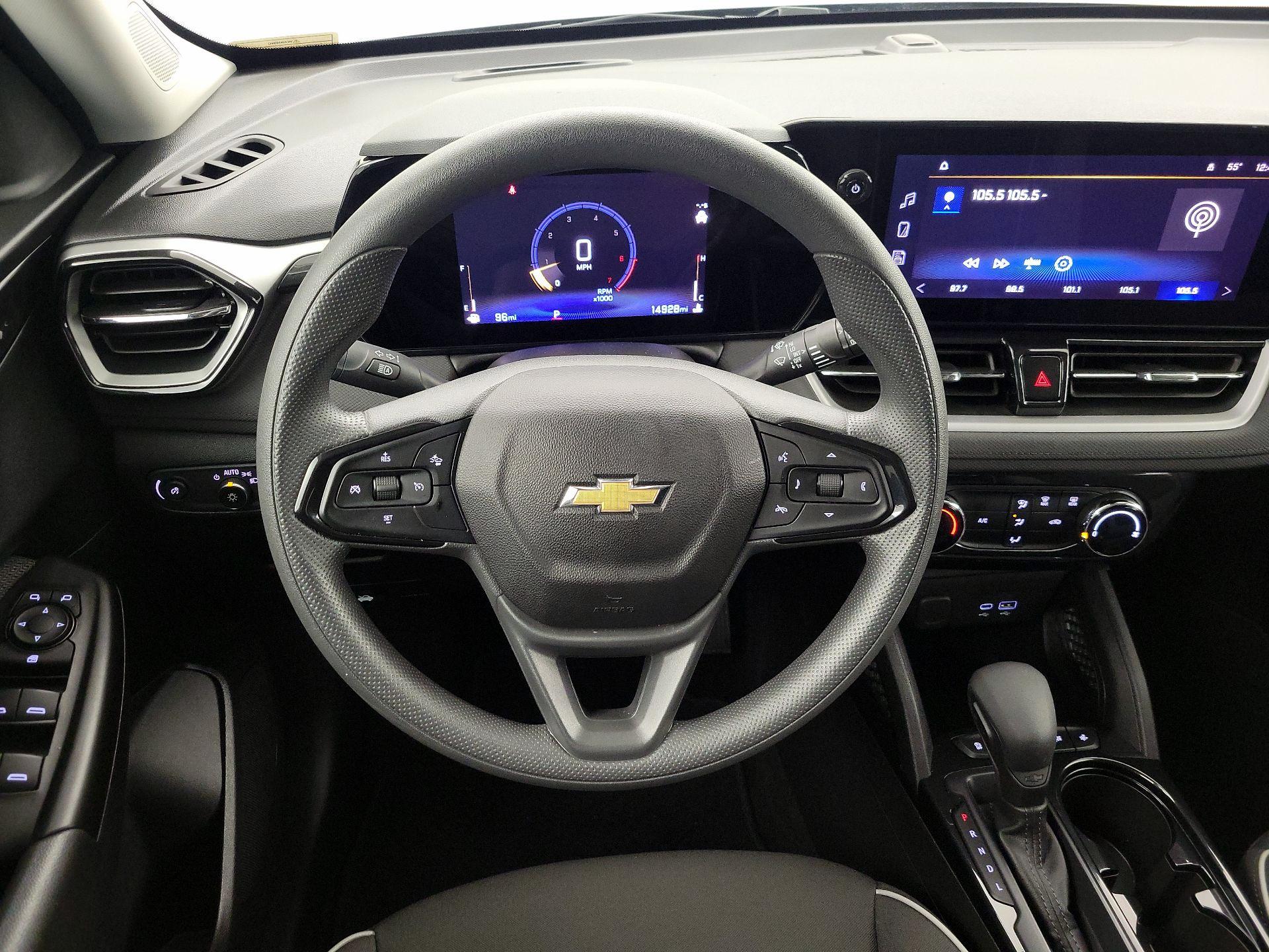 Thumbnail: 2025 Chevrolet TrailBlazer - 10