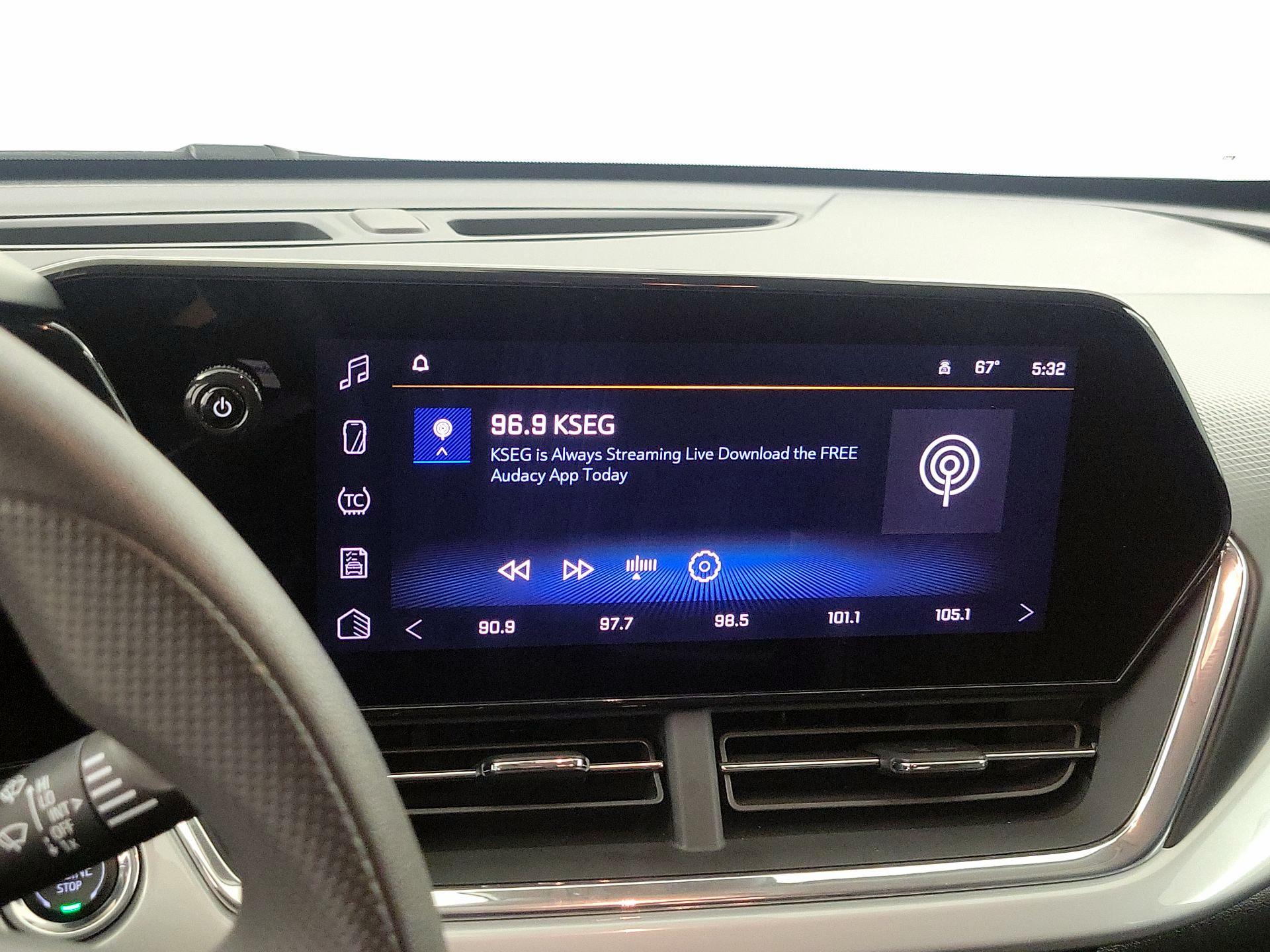 Thumbnail: 2025 Chevrolet Trax - 14