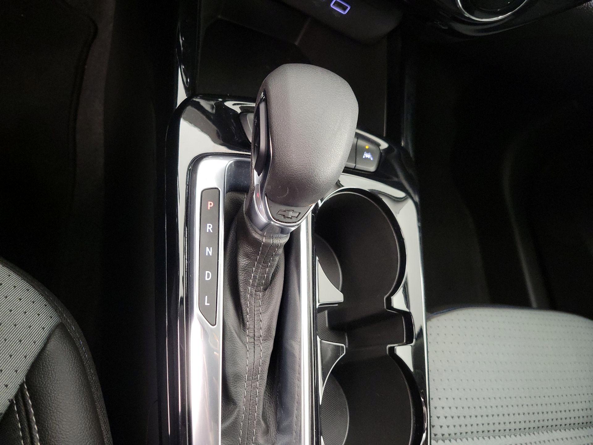 Thumbnail: 2025 Chevrolet Trax - 16