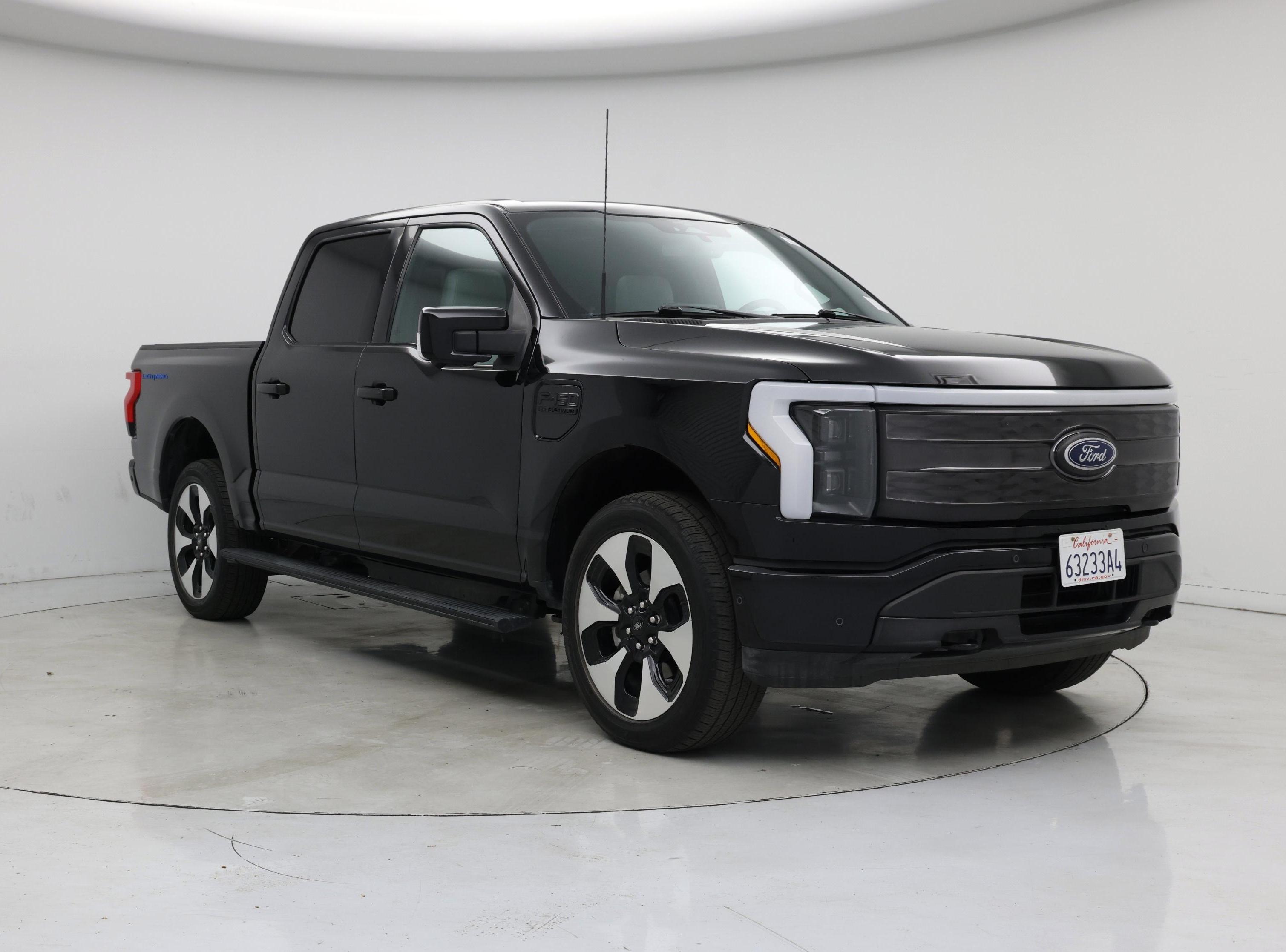 2023 Ford F-150 Lightning Platinum SuperCrew AWD