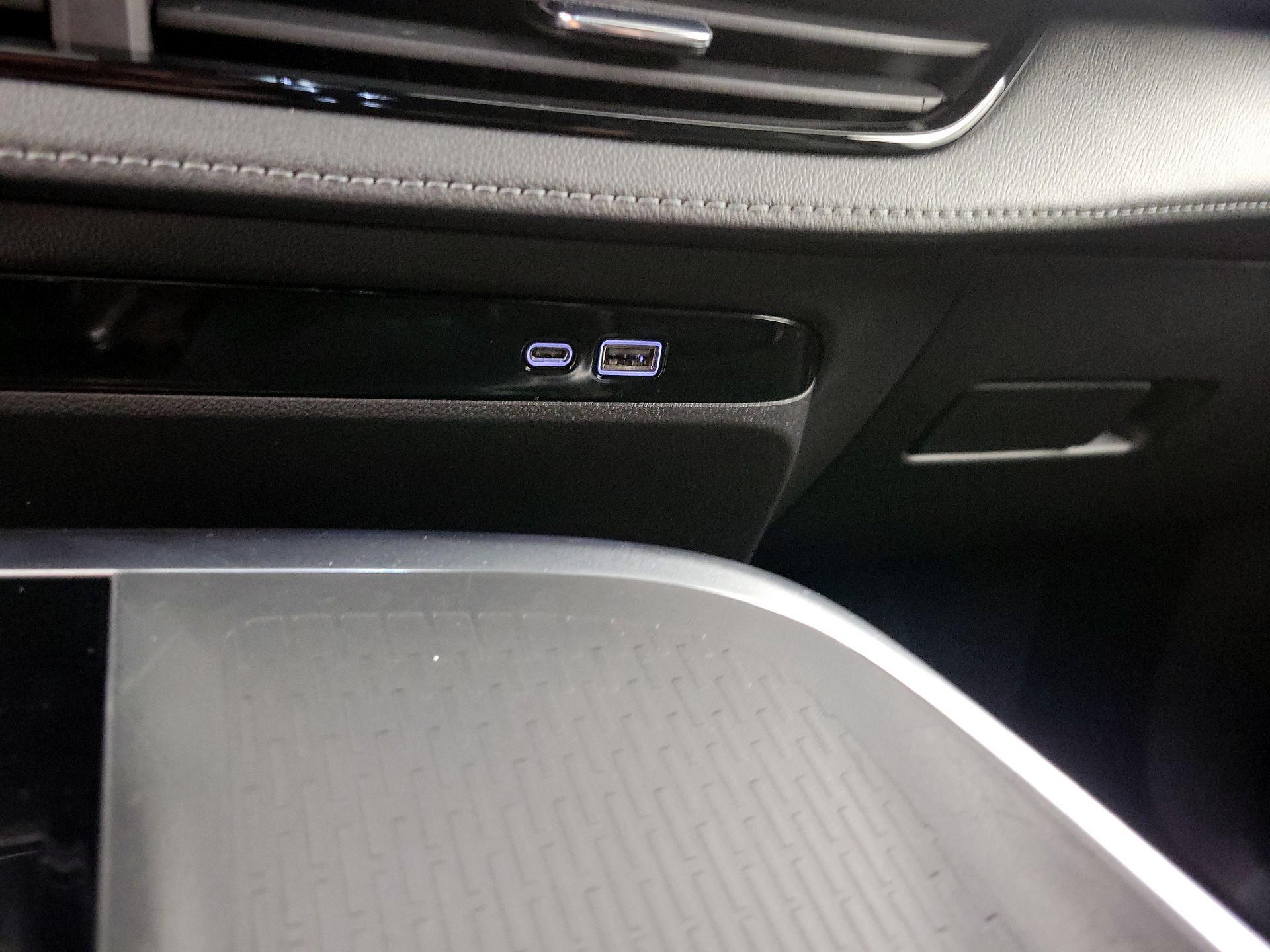 Thumbnail: 2025 Buick Enclave - 19