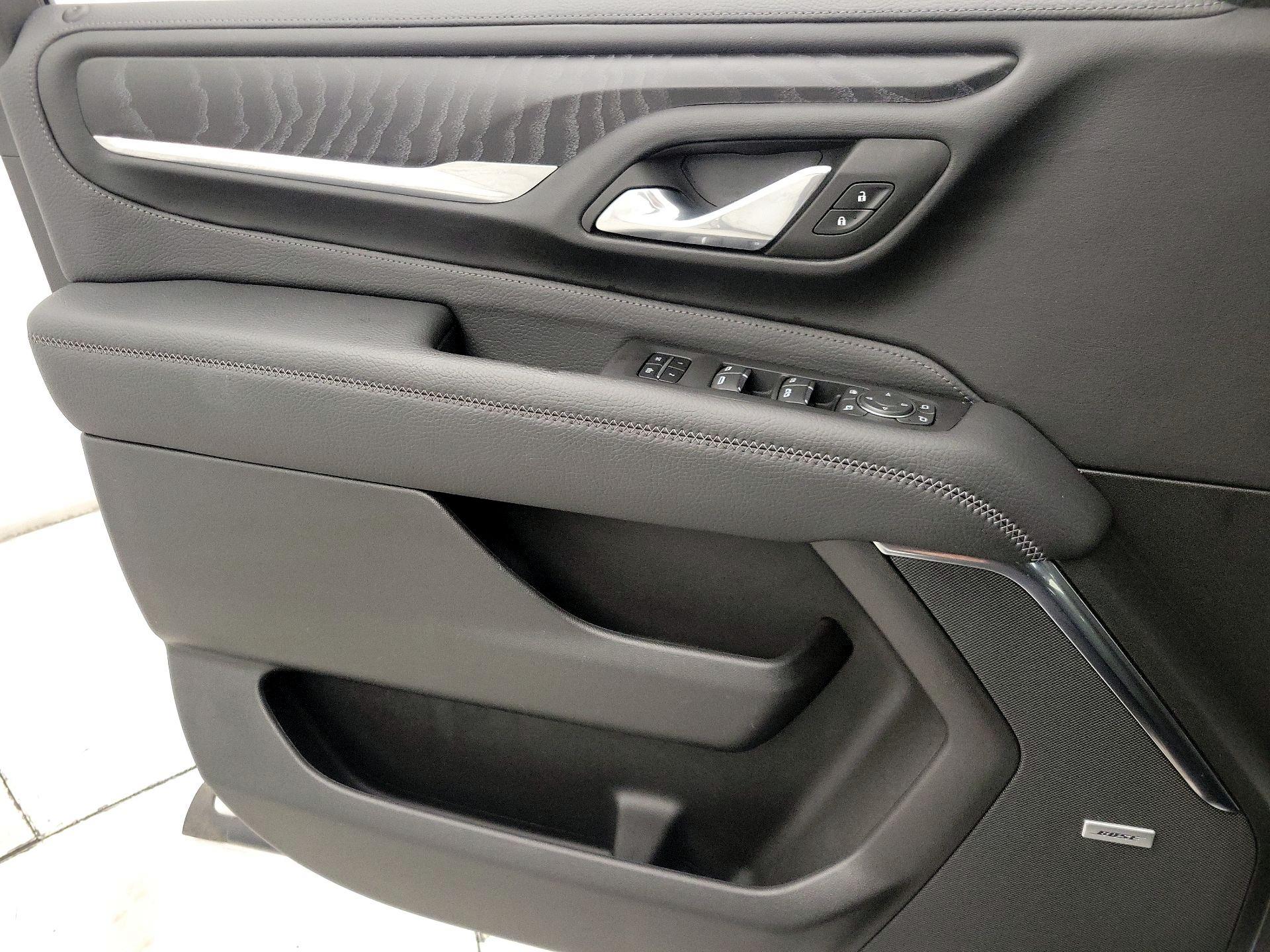 Thumbnail: 2024 GMC Yukon XL - 12