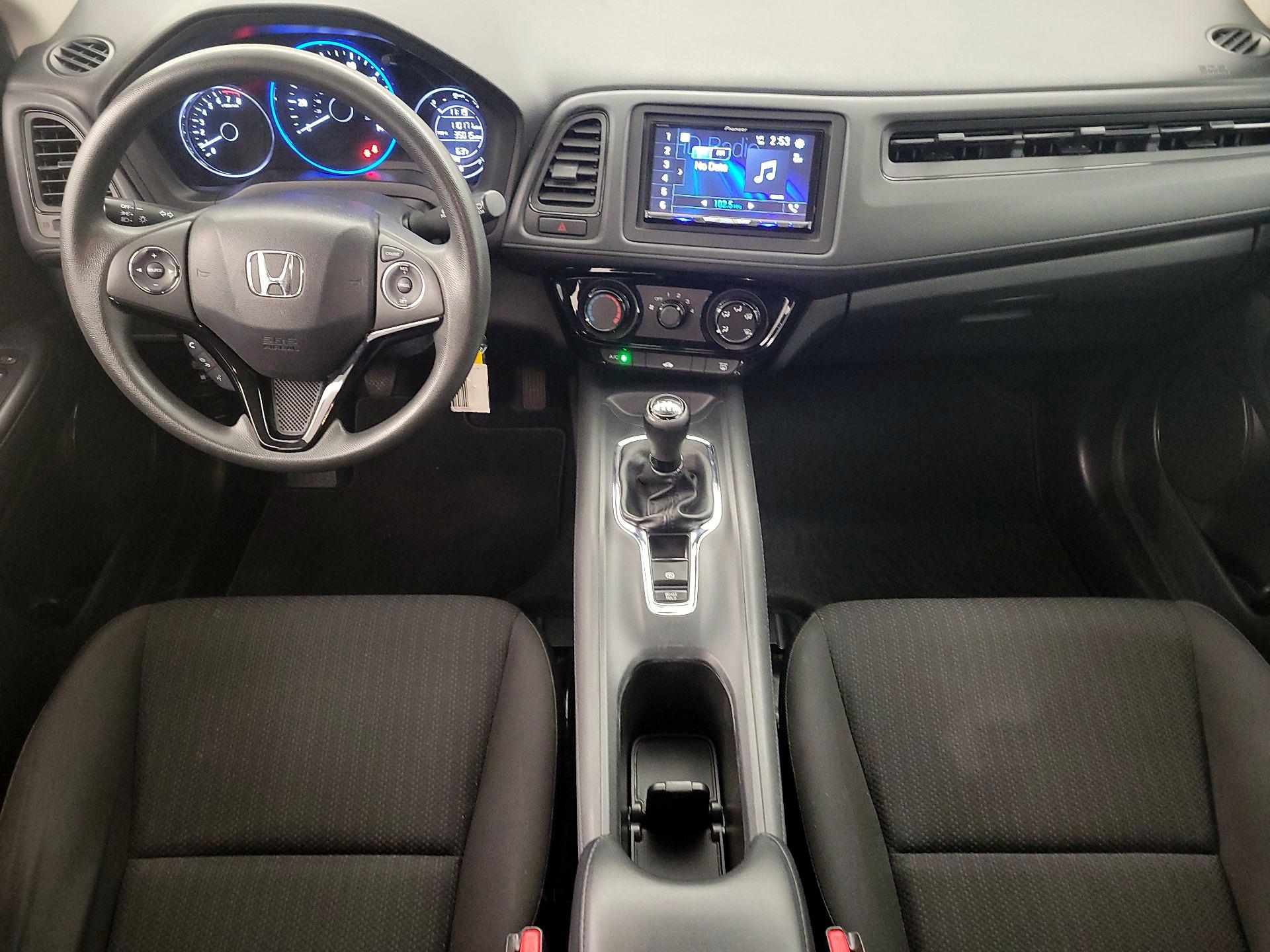 Thumbnail: 2016 Honda HR-V - 9