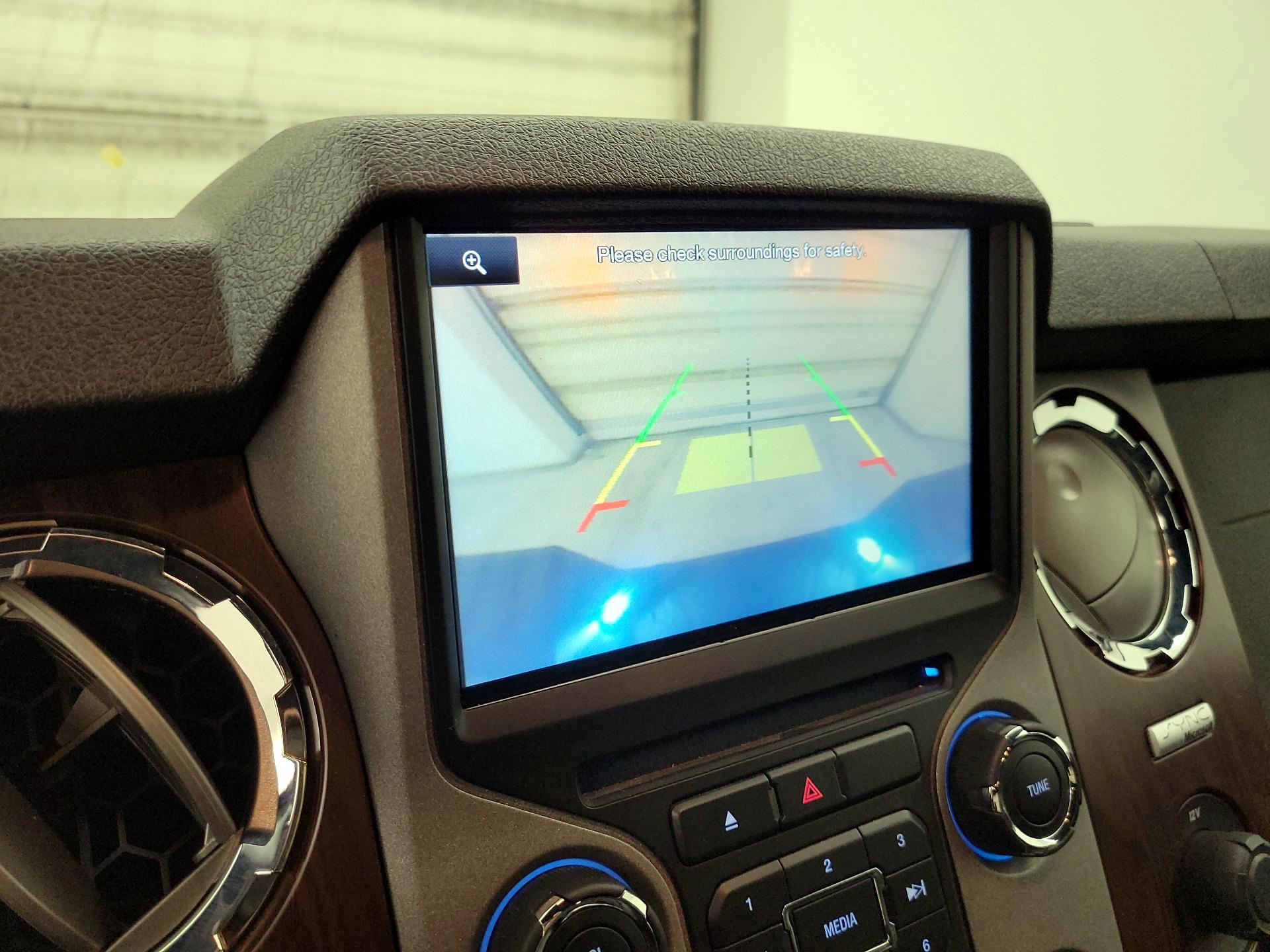 Thumbnail: 2014 Ford F-250 - 14