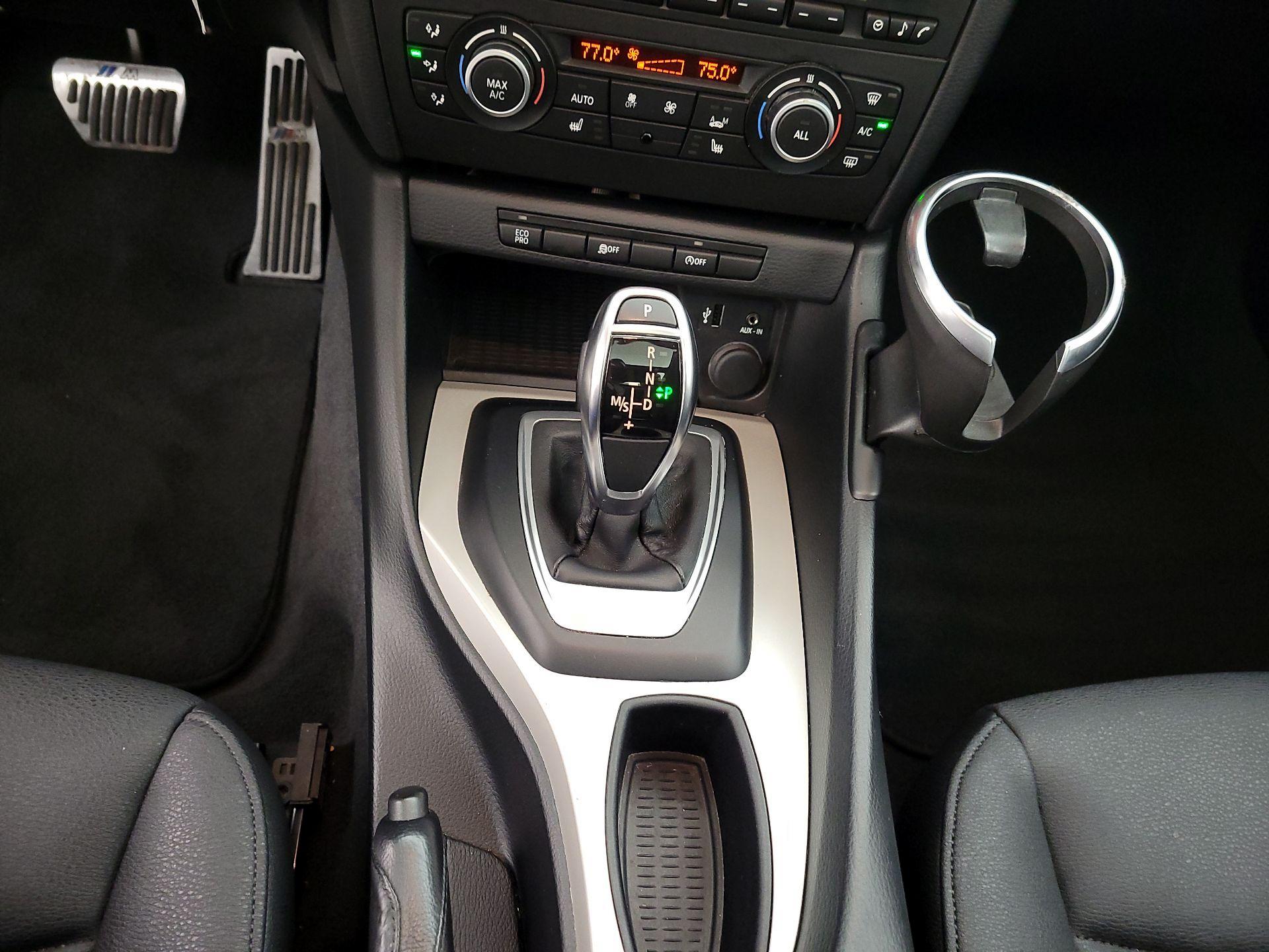 Thumbnail: 2015 BMW X1 - 16