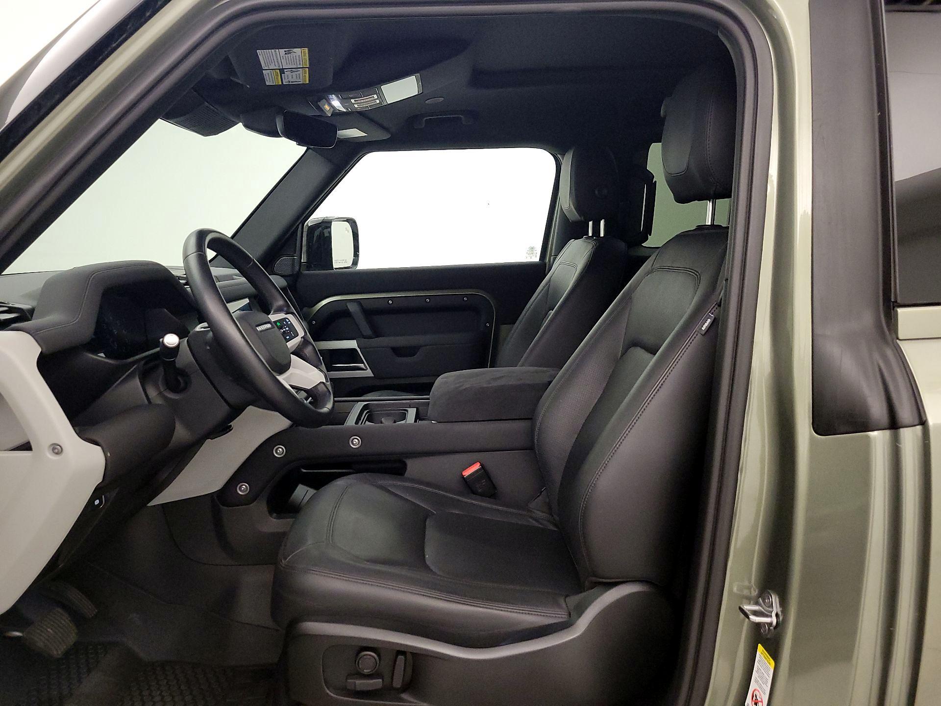 Thumbnail: 2023 Land Rover Defender - 11