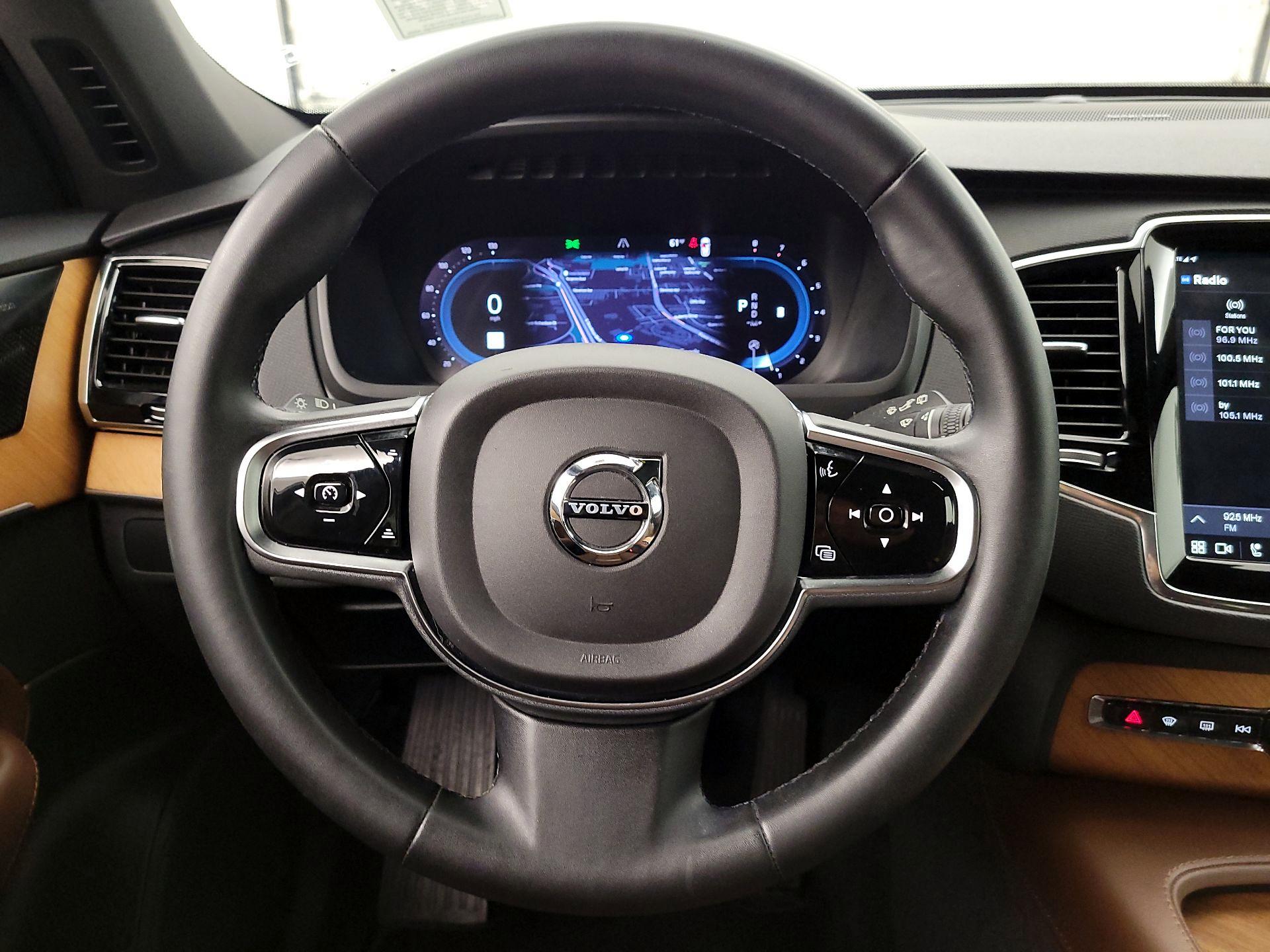 Thumbnail: 2023 Volvo XC90 - 10