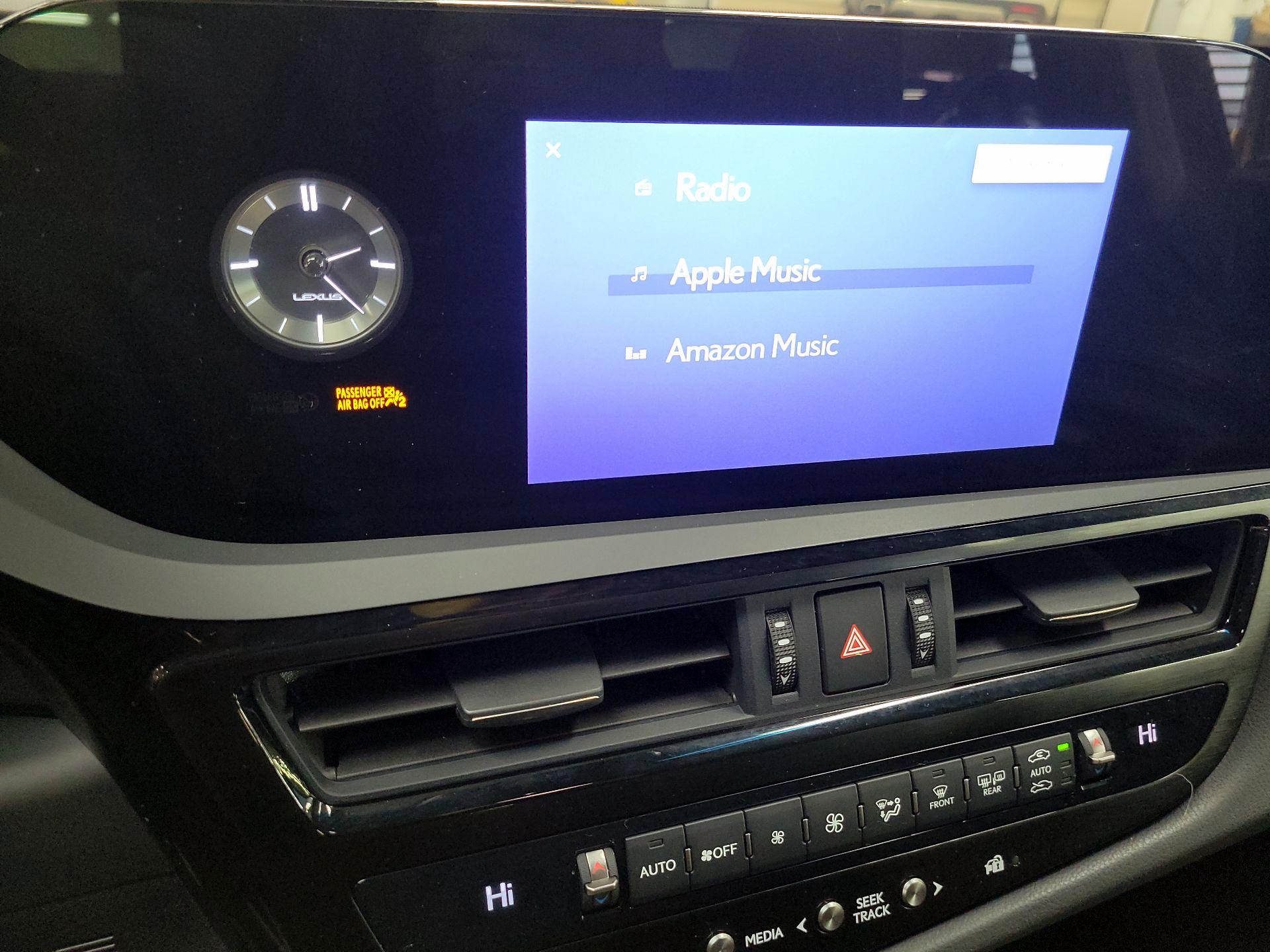 Thumbnail: 2024 Lexus ES - 14