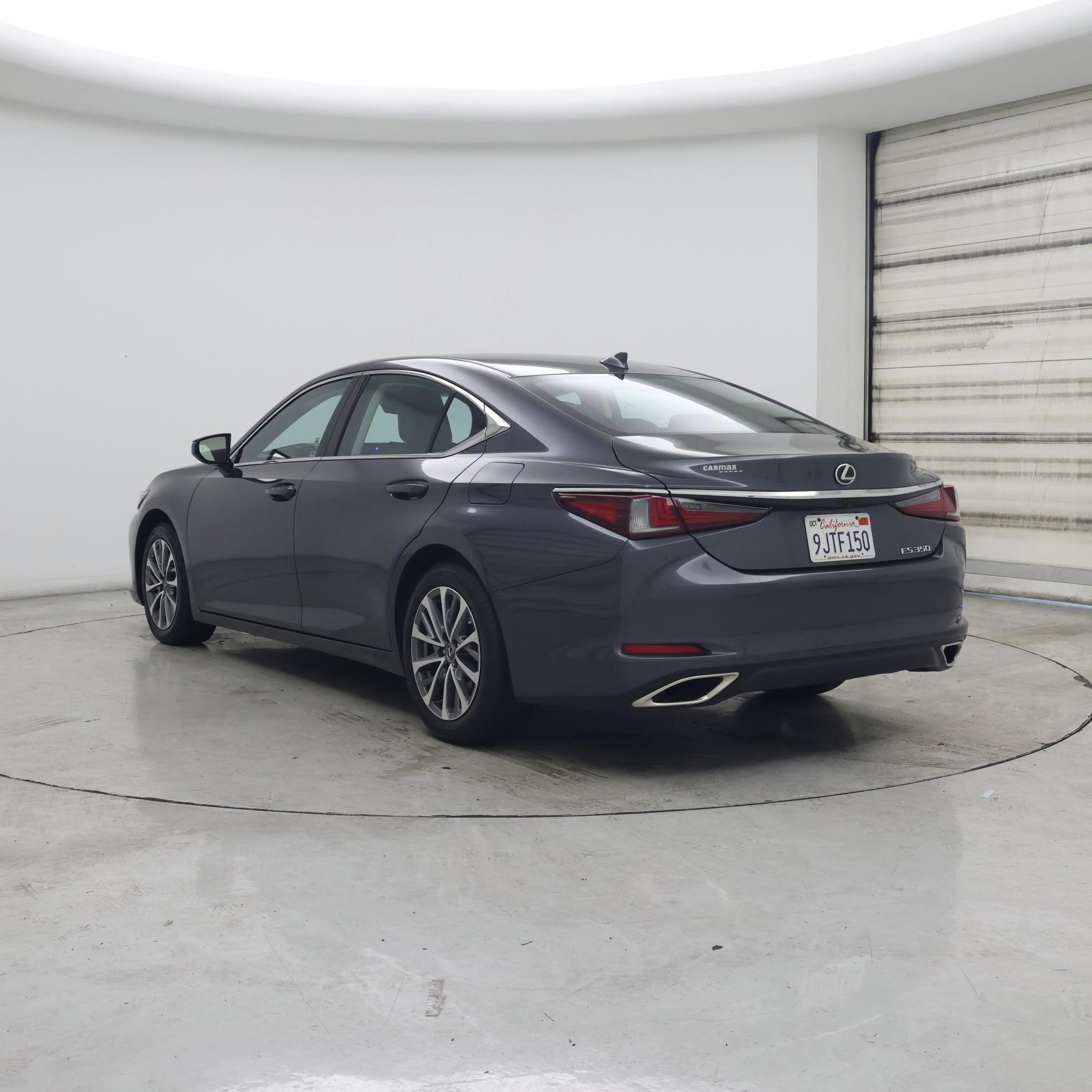 Thumbnail: 2024 Lexus ES - 2