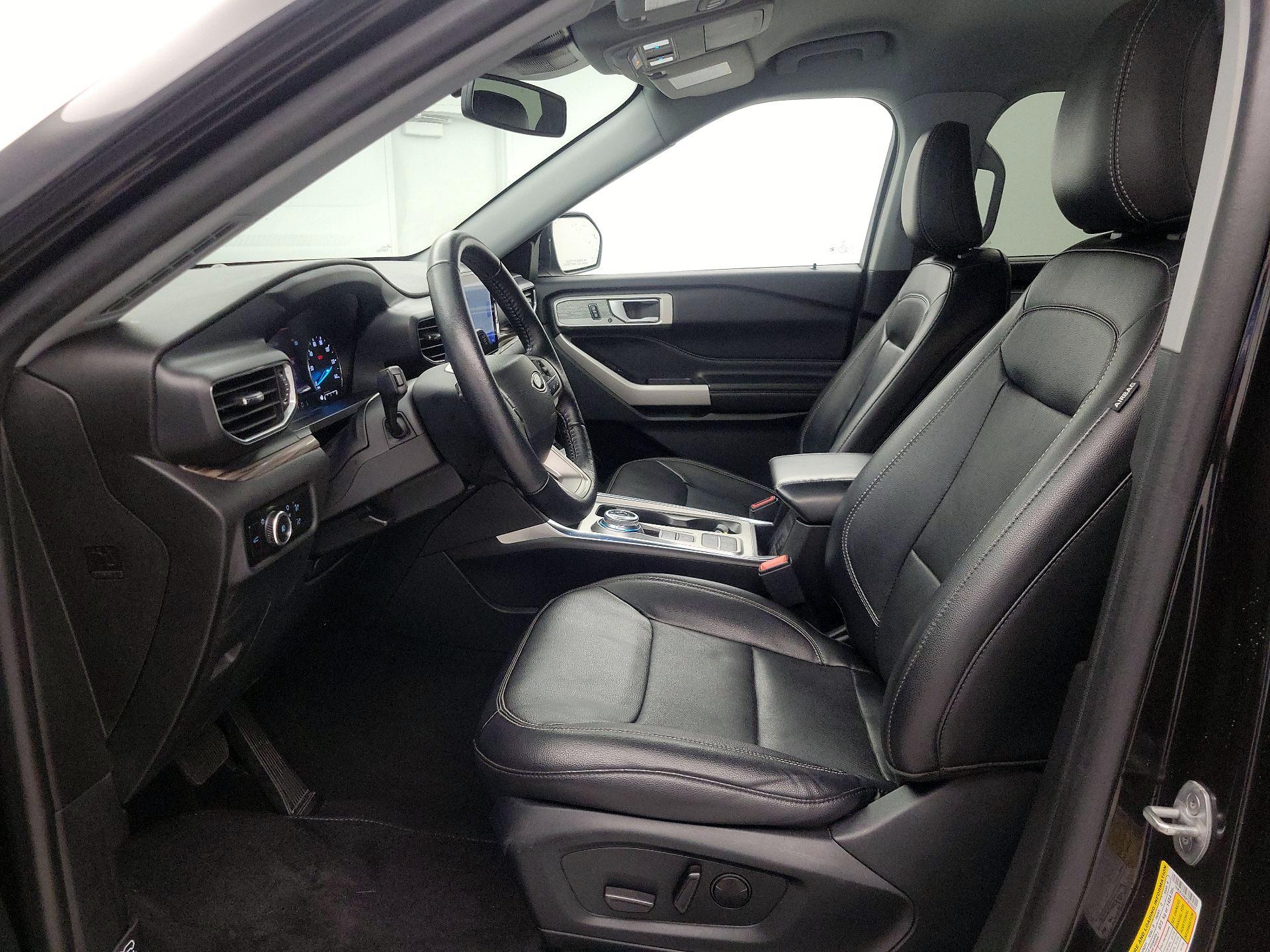 Thumbnail: 2023 Ford Explorer - 11