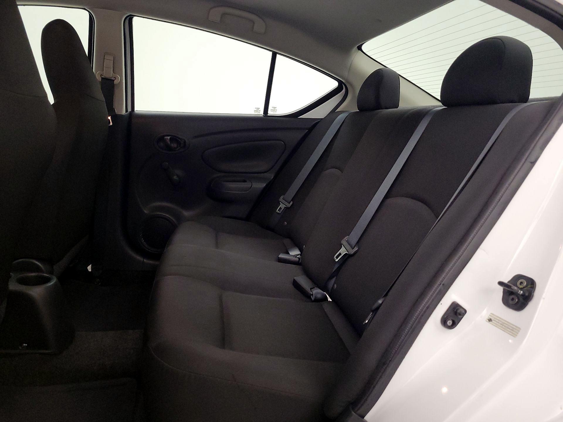 Thumbnail: 2016 Nissan Versa - 17