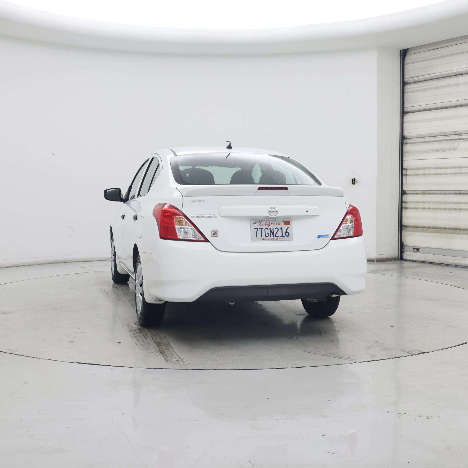 Thumbnail: 2016 Nissan Versa - 6