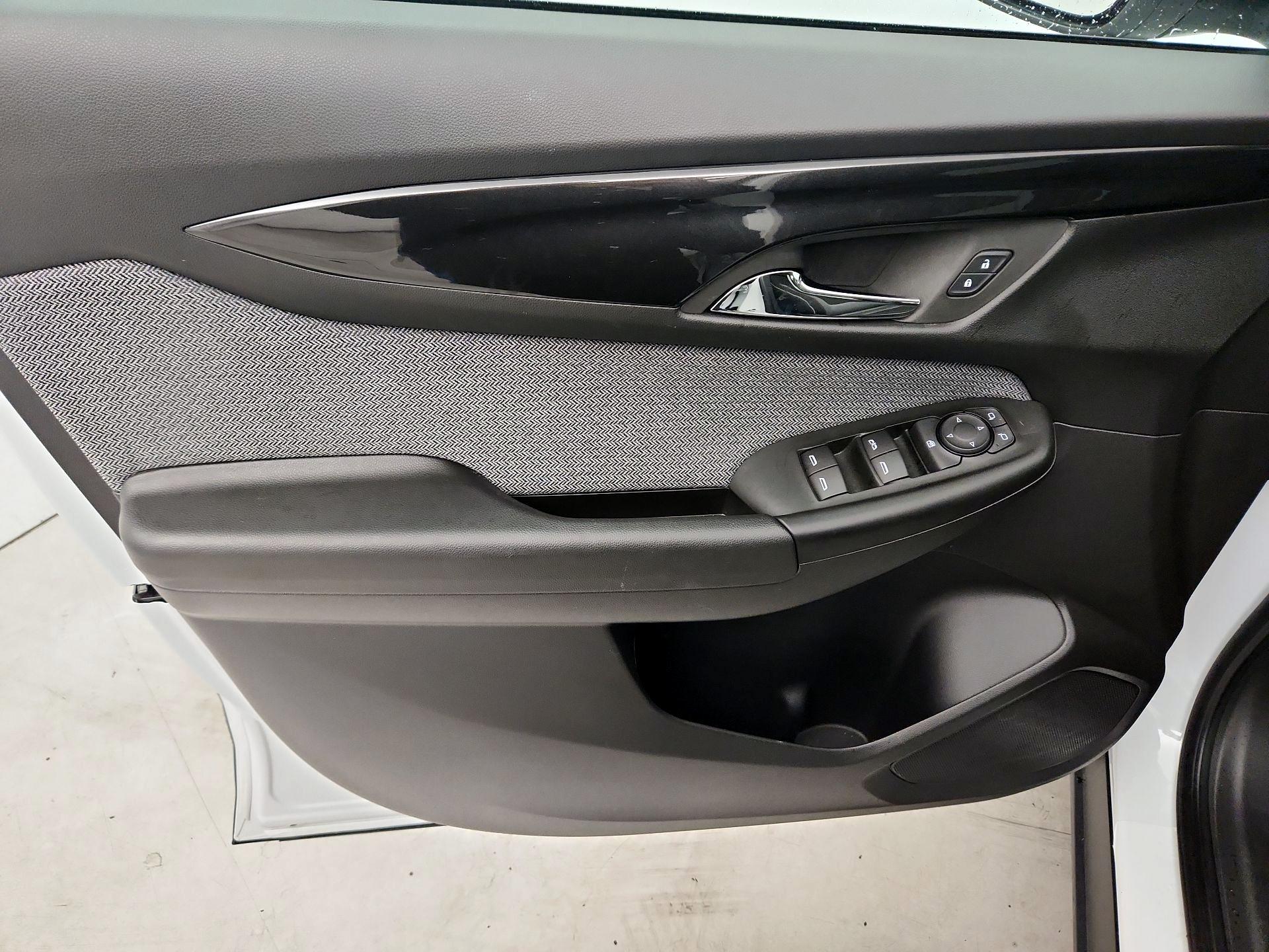 Thumbnail: 2025 Chevrolet TrailBlazer - 12