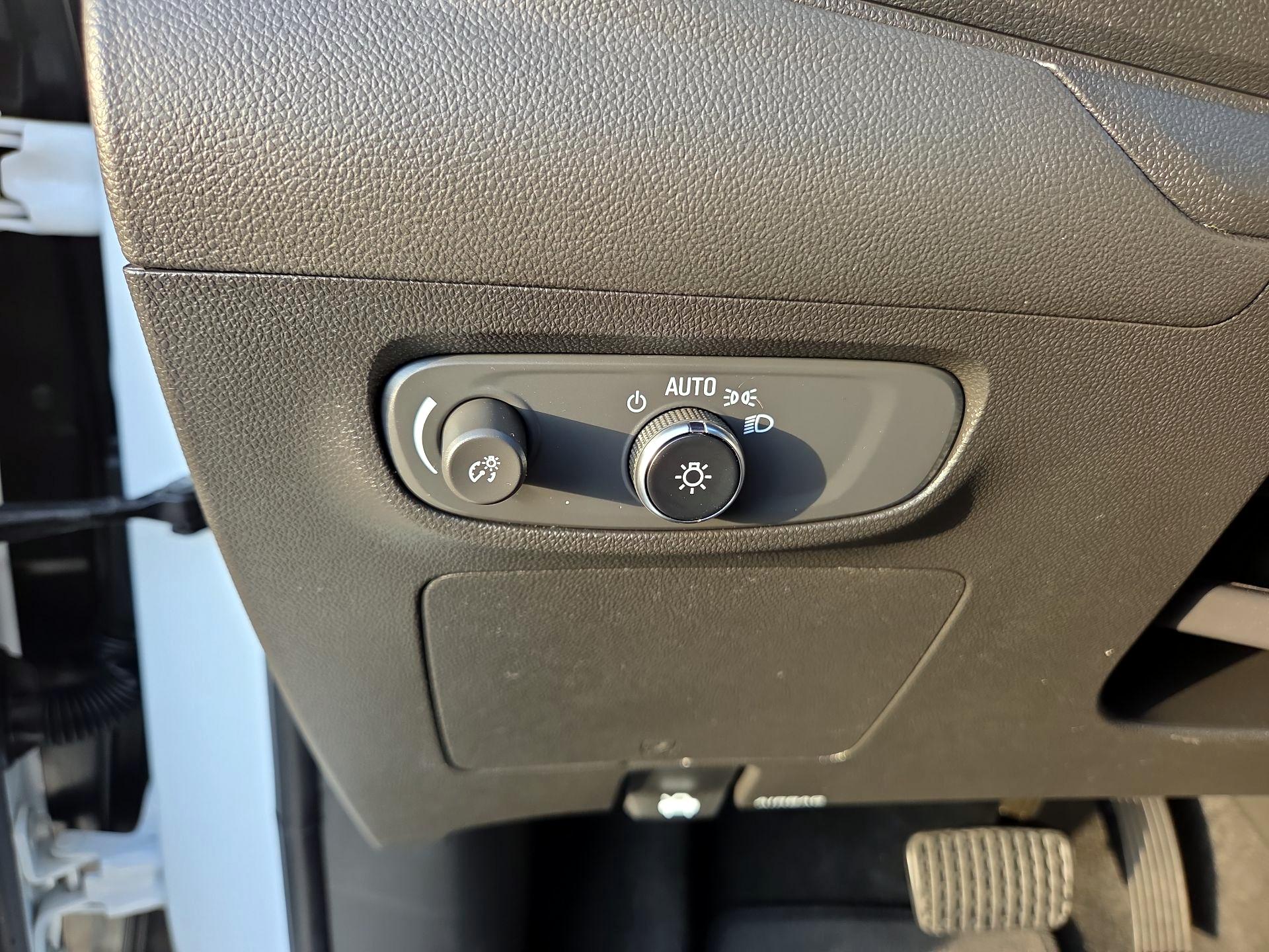 Thumbnail: 2025 Buick Encore GX - 11