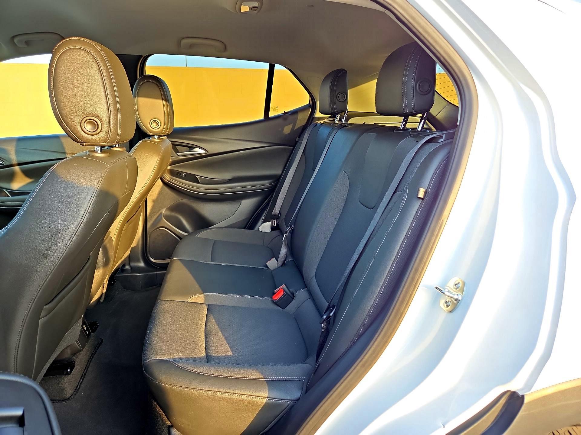 Thumbnail: 2025 Buick Encore GX - 17