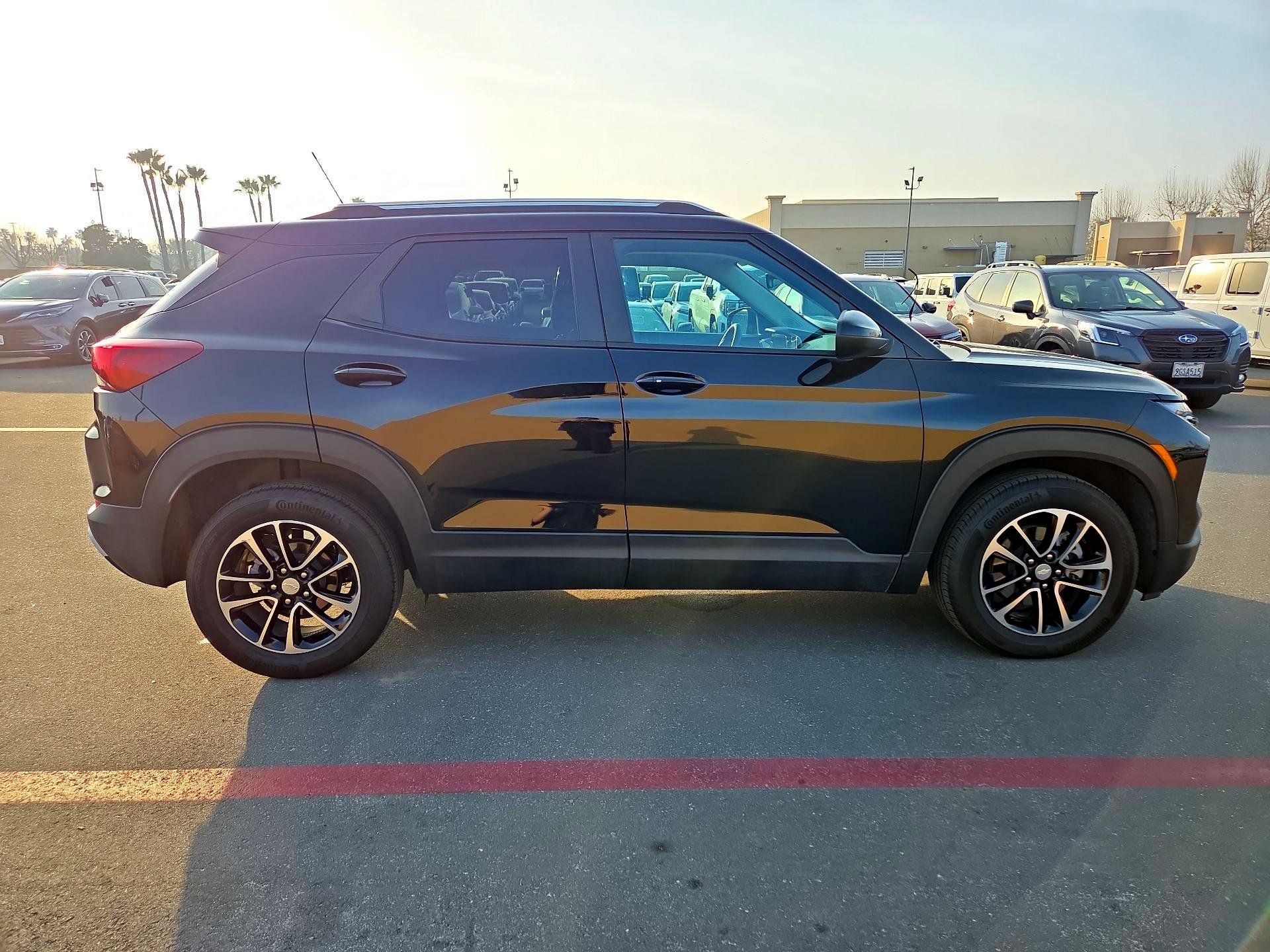 Thumbnail: 2025 Chevrolet TrailBlazer - 4