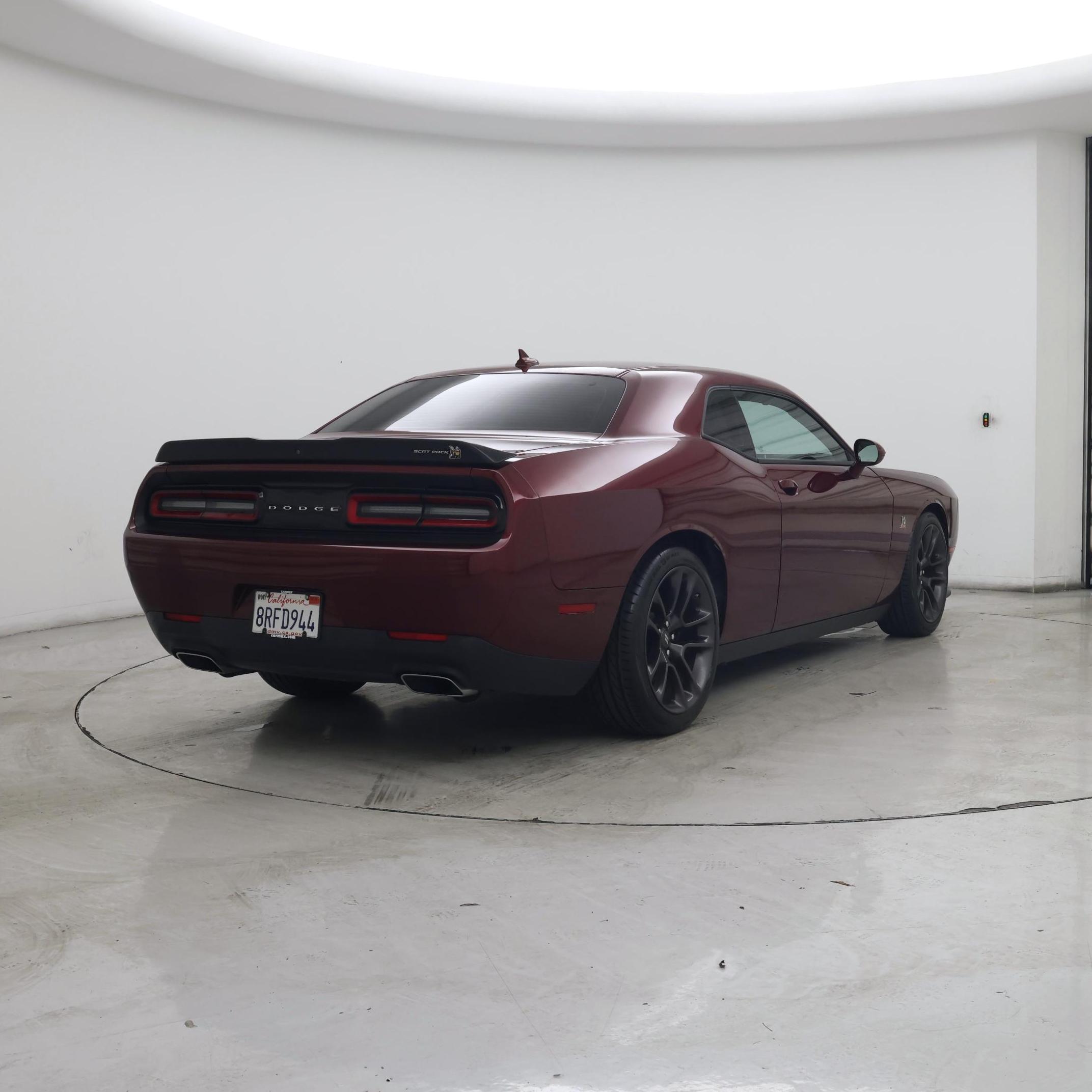 Thumbnail: 2020 Dodge Challenger - 8