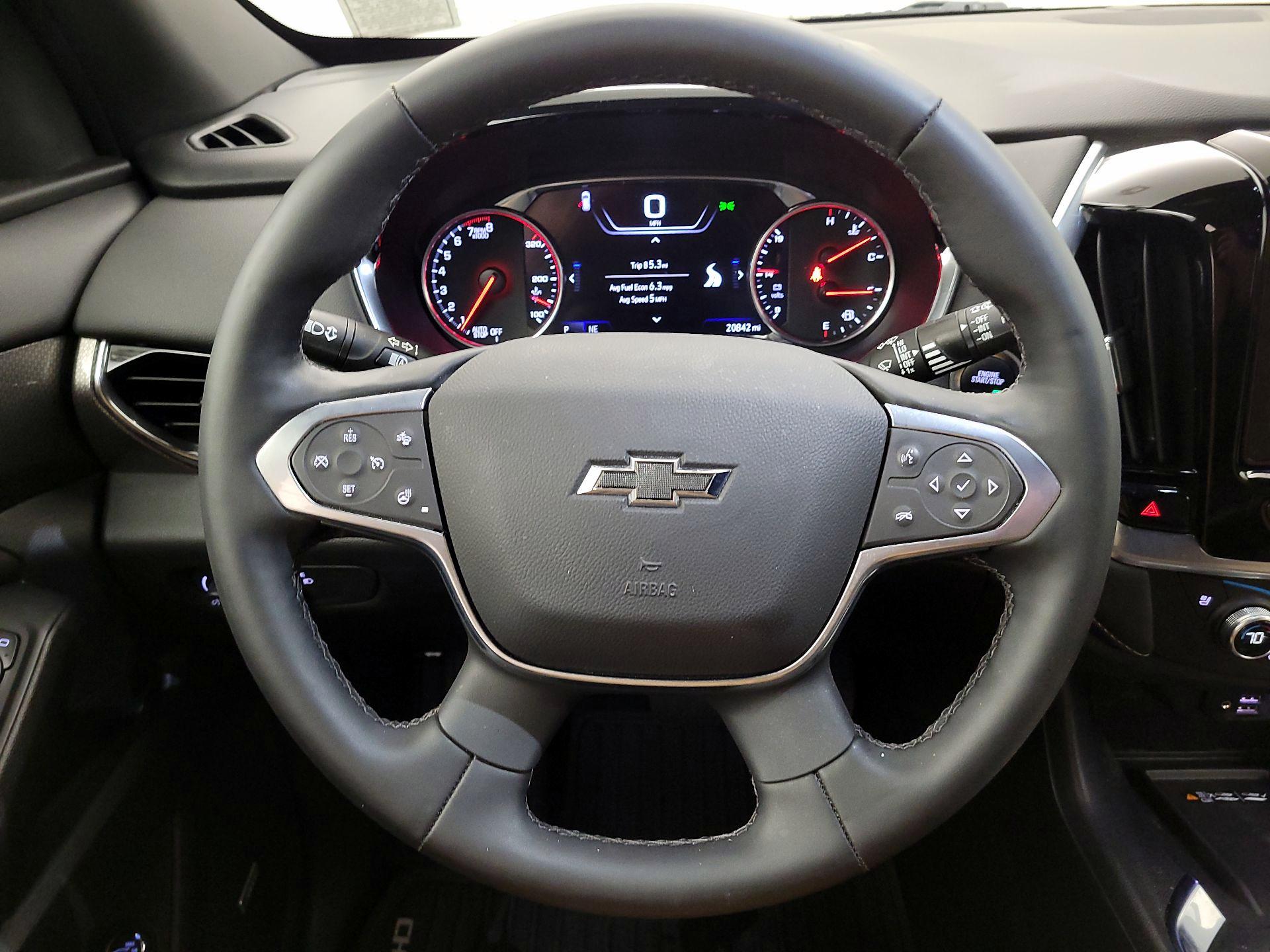 Thumbnail: 2023 Chevrolet Traverse - 10