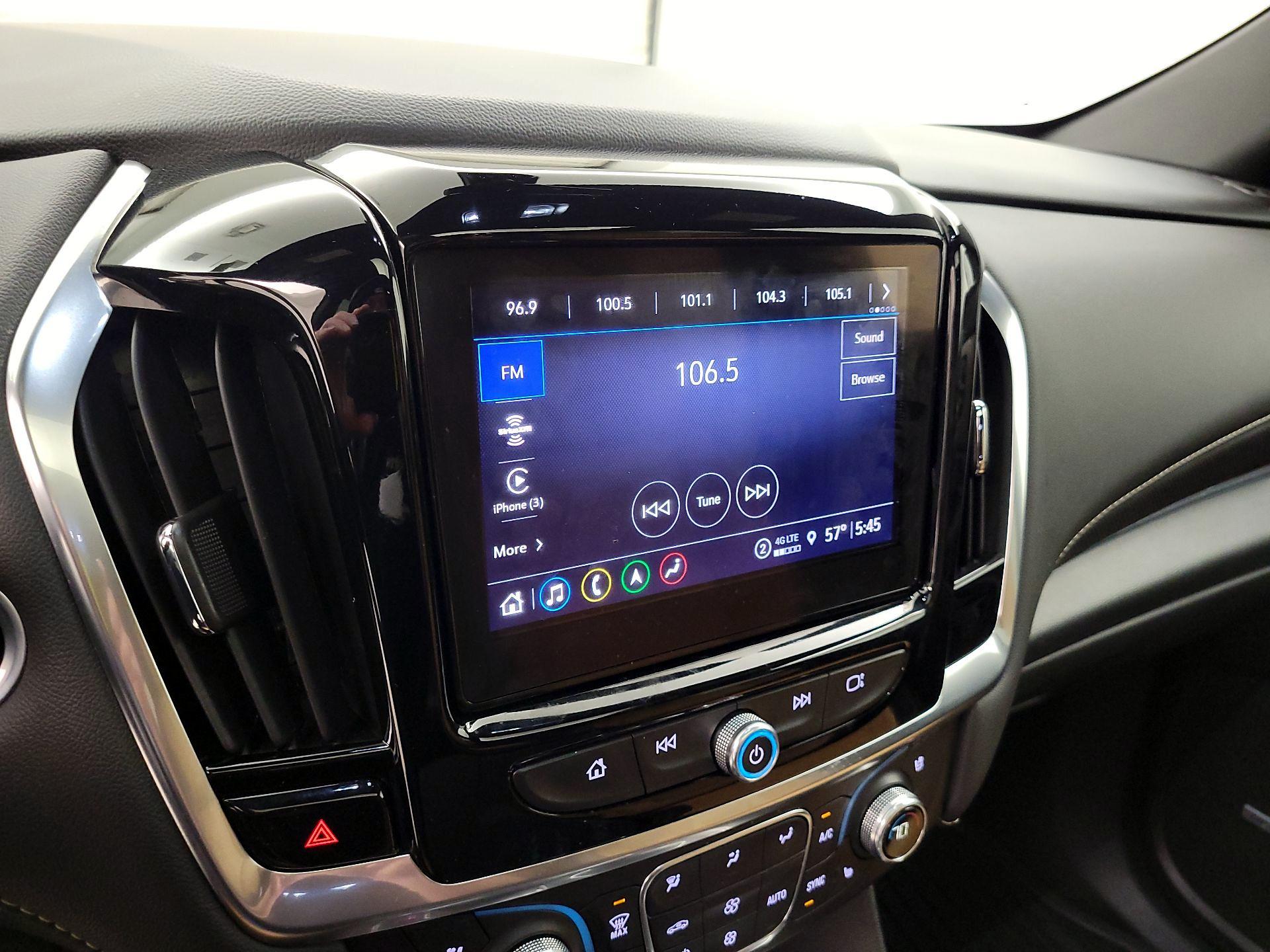 Thumbnail: 2023 Chevrolet Traverse - 16