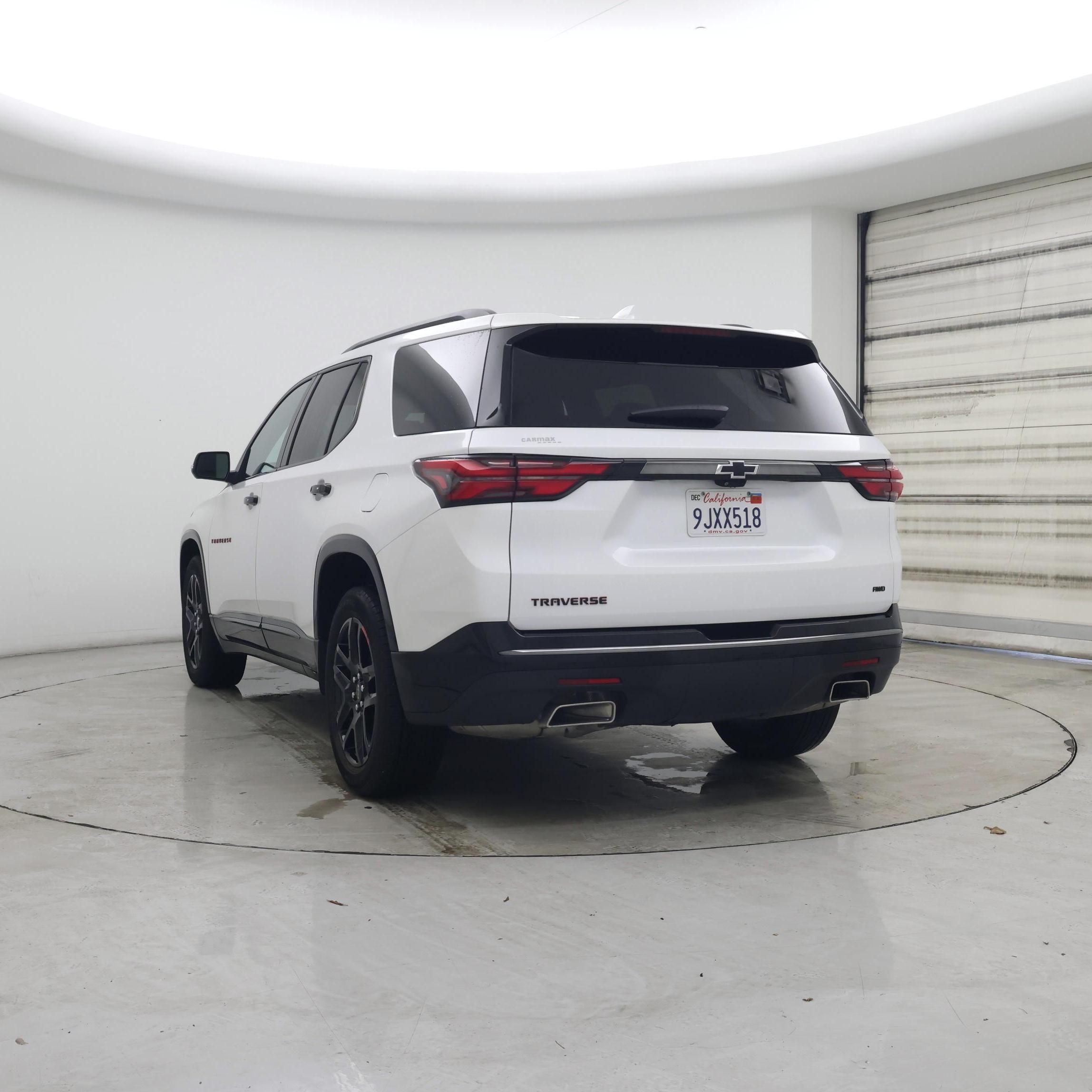 Thumbnail: 2023 Chevrolet Traverse - 2