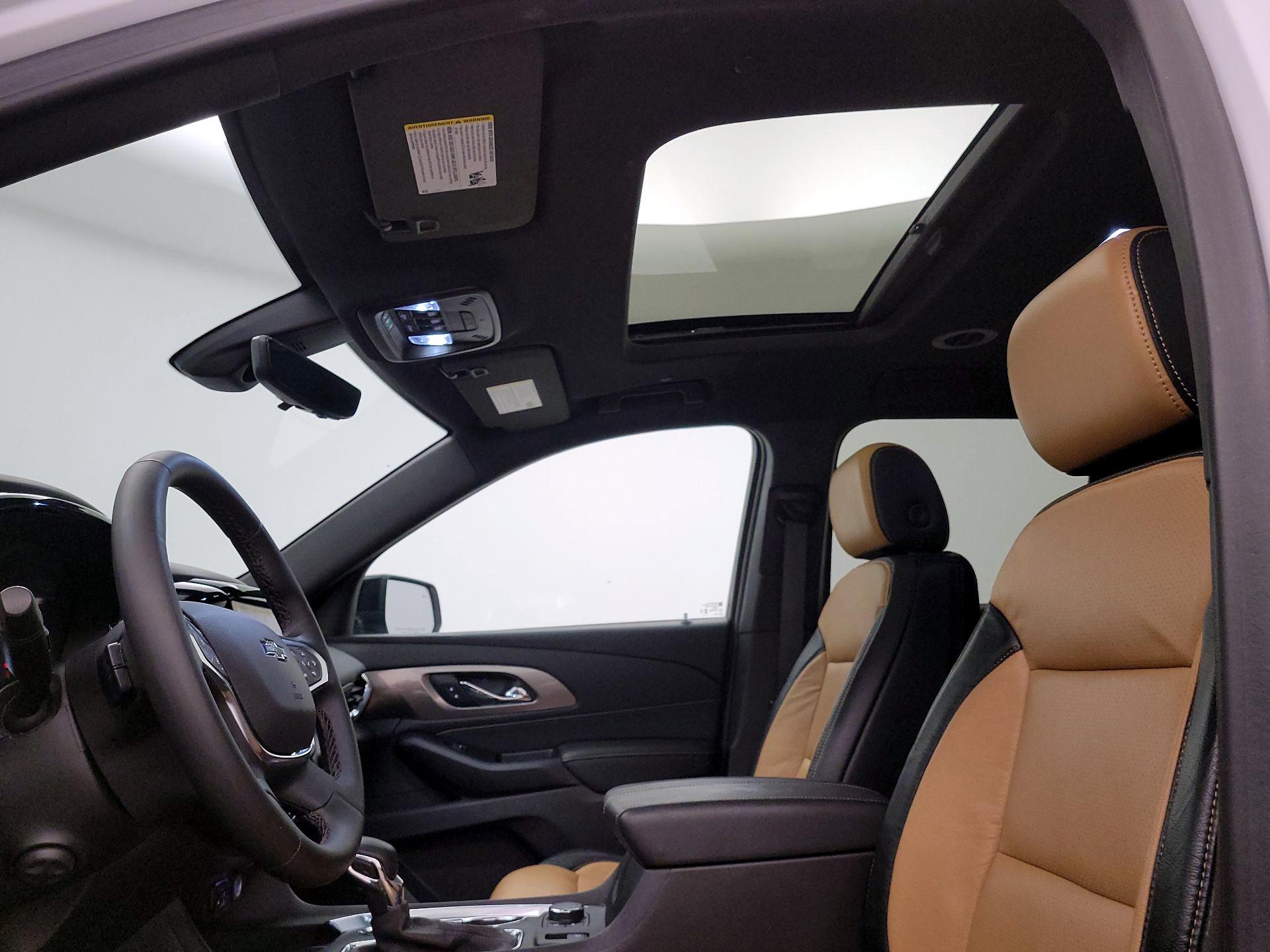 Thumbnail: 2023 Chevrolet Traverse - 20