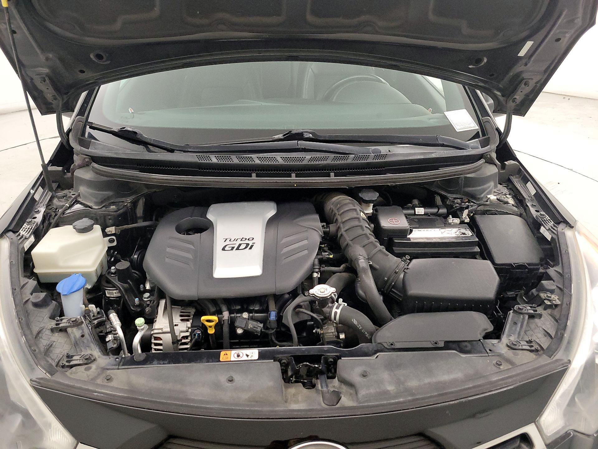 Thumbnail: 2016 Kia Forte - 19