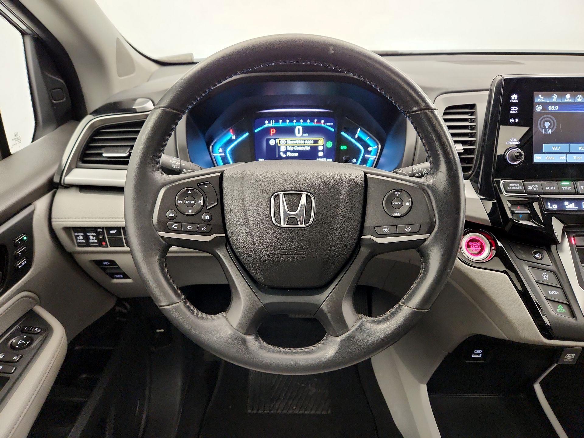 Thumbnail: 2023 Honda Odyssey - 10