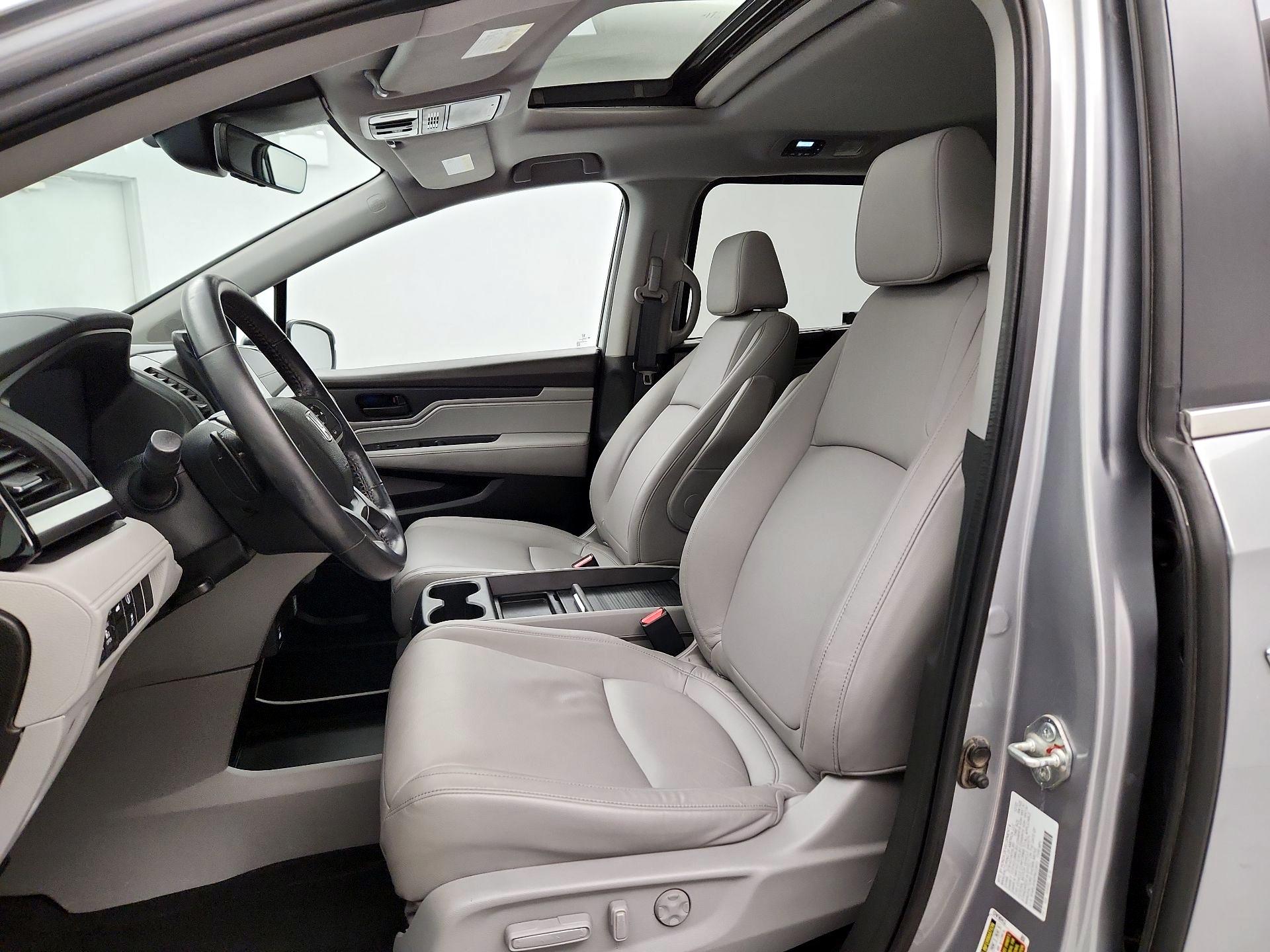 Thumbnail: 2023 Honda Odyssey - 11