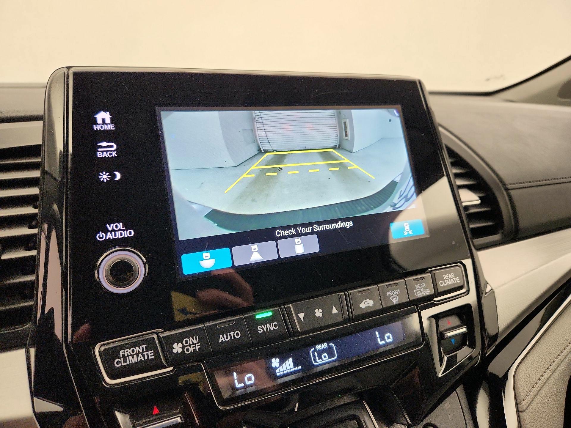 Thumbnail: 2023 Honda Odyssey - 14