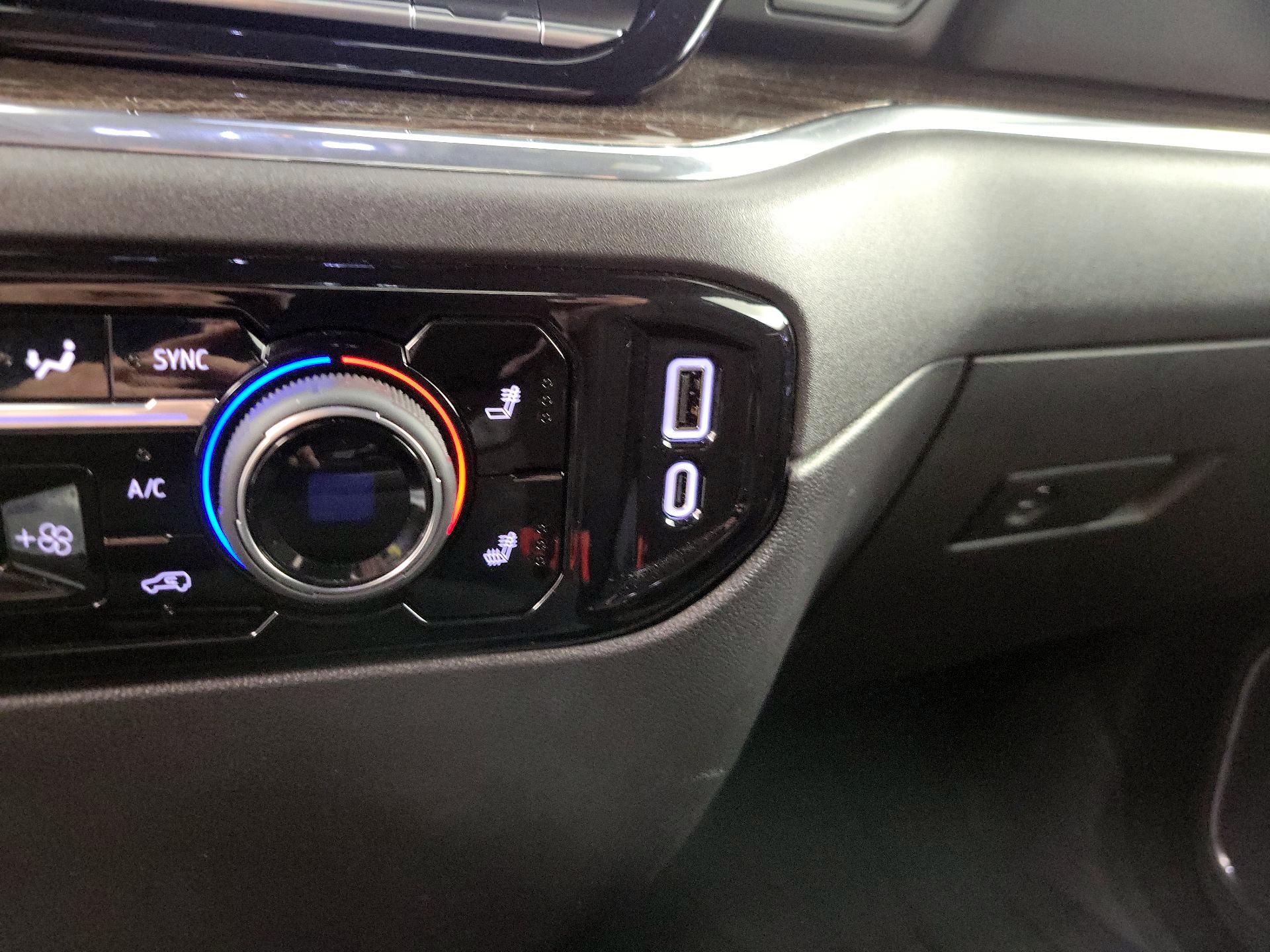 Thumbnail: 2025 Chevrolet Silverado 1500 - 18