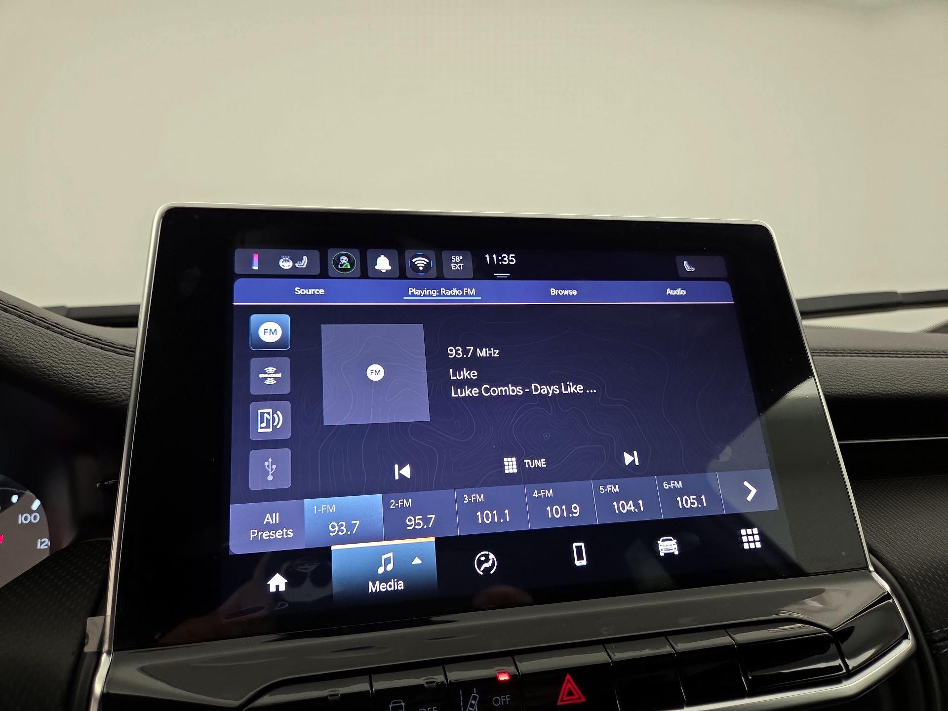 Thumbnail: 2025 Jeep Compass - 15