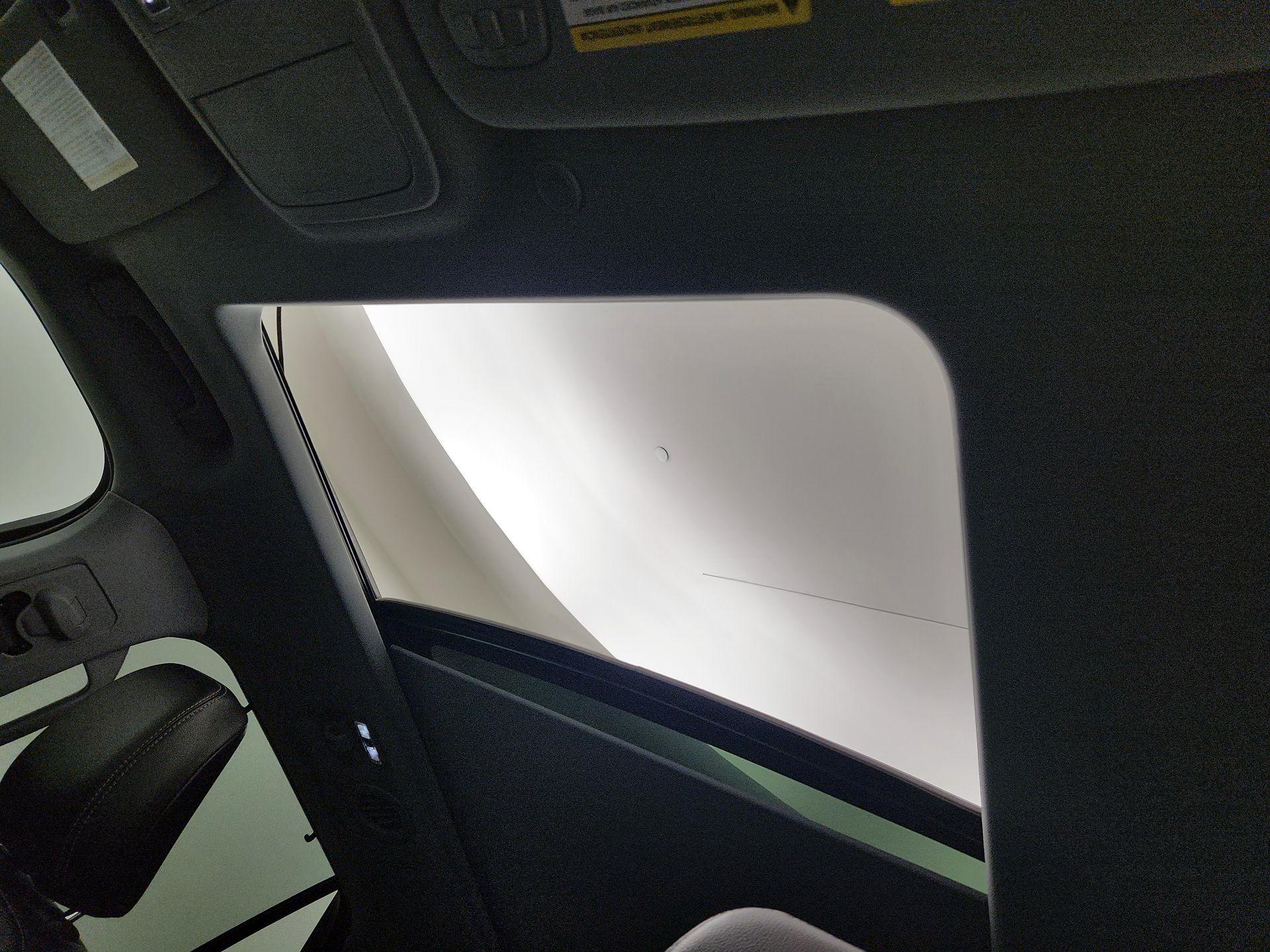 Thumbnail: 2023 Ford Explorer - 20