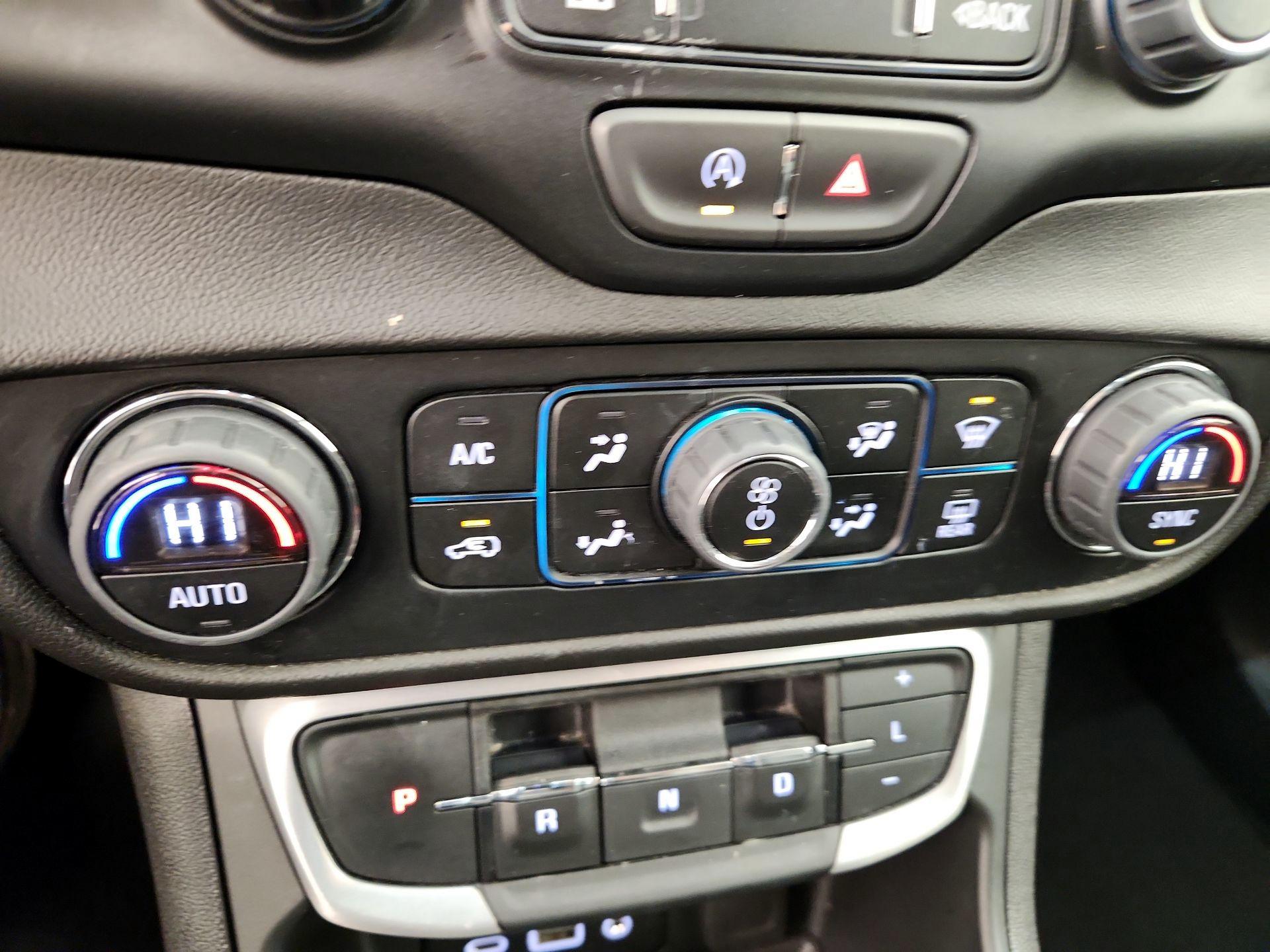 Thumbnail: 2024 GMC Terrain - 16