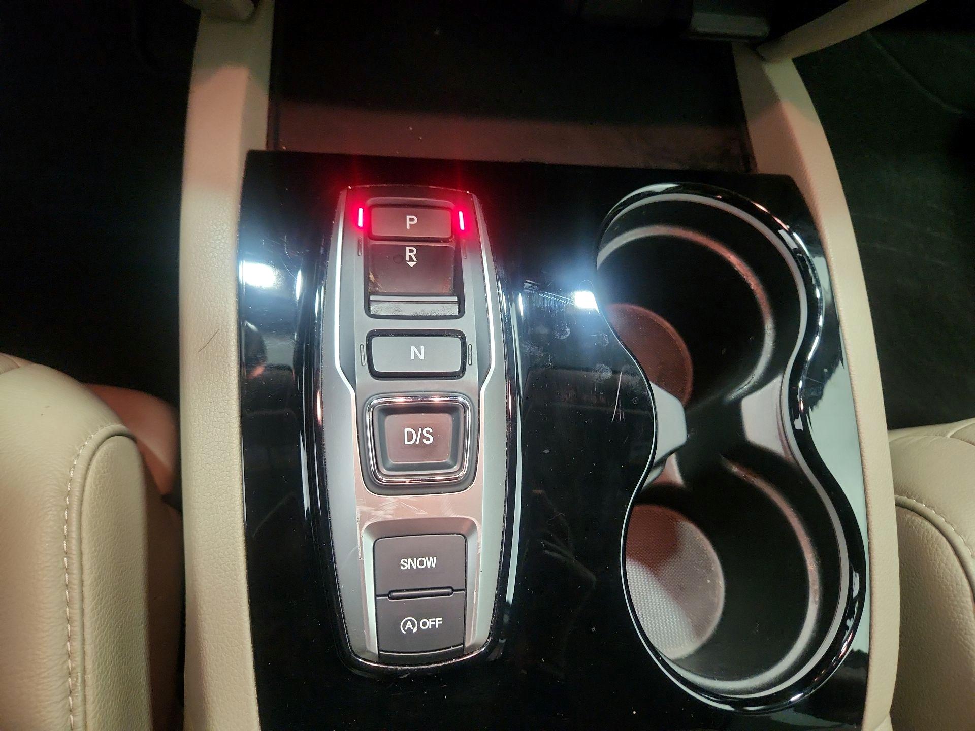 Thumbnail: 2022 Honda Pilot - 17