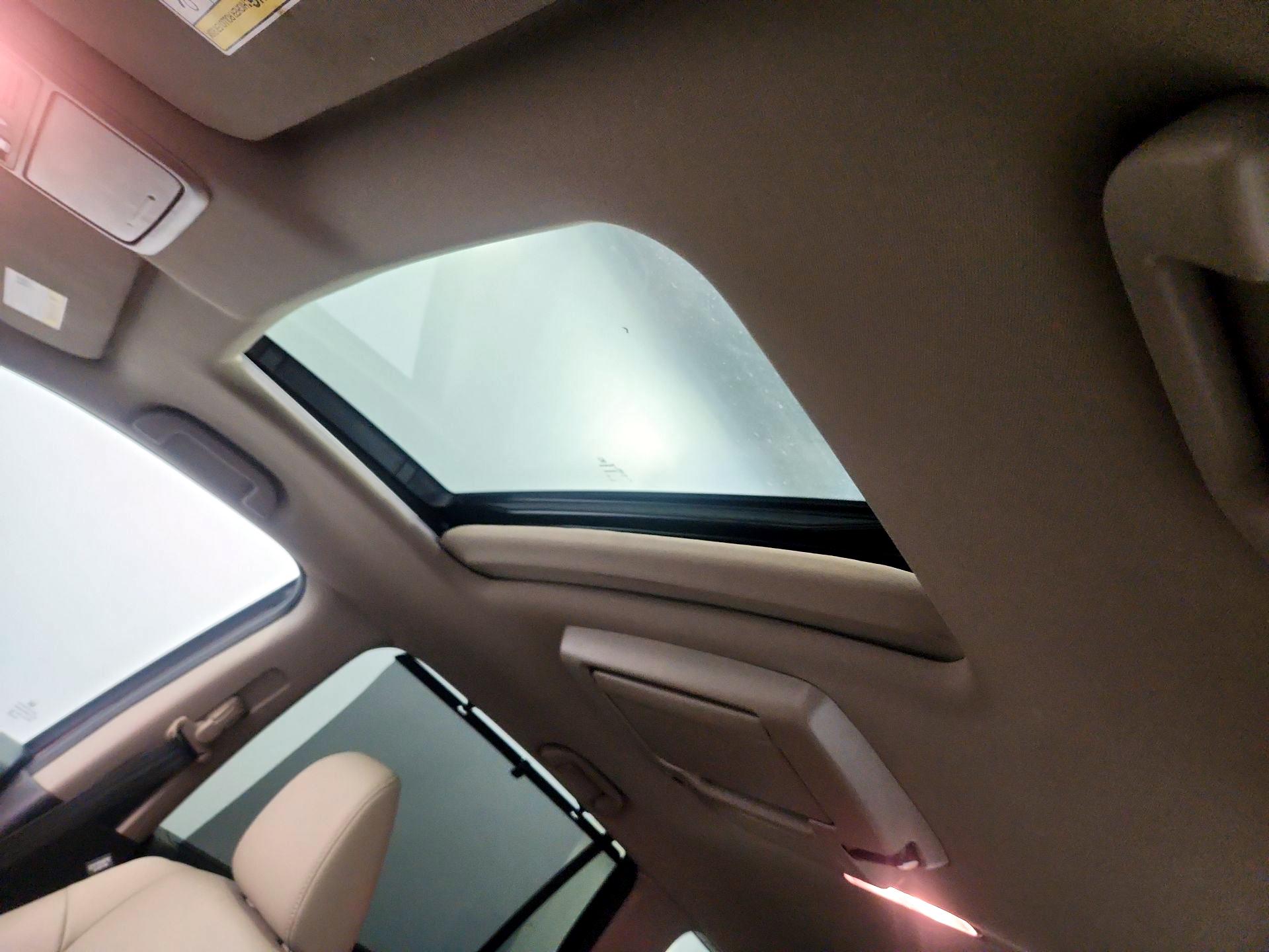 Thumbnail: 2022 Honda Pilot - 19