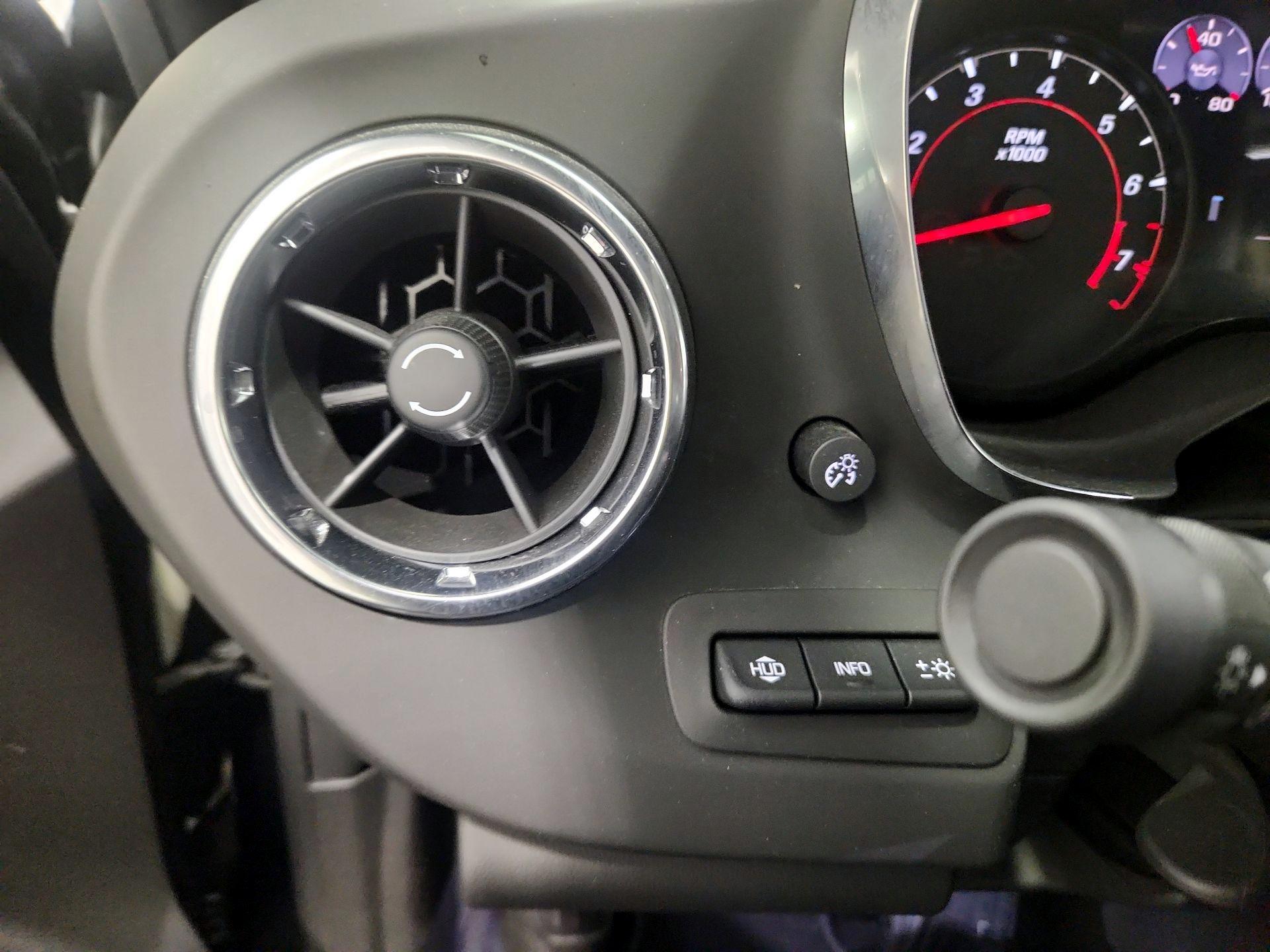 Thumbnail: 2021 Chevrolet Camaro - 13