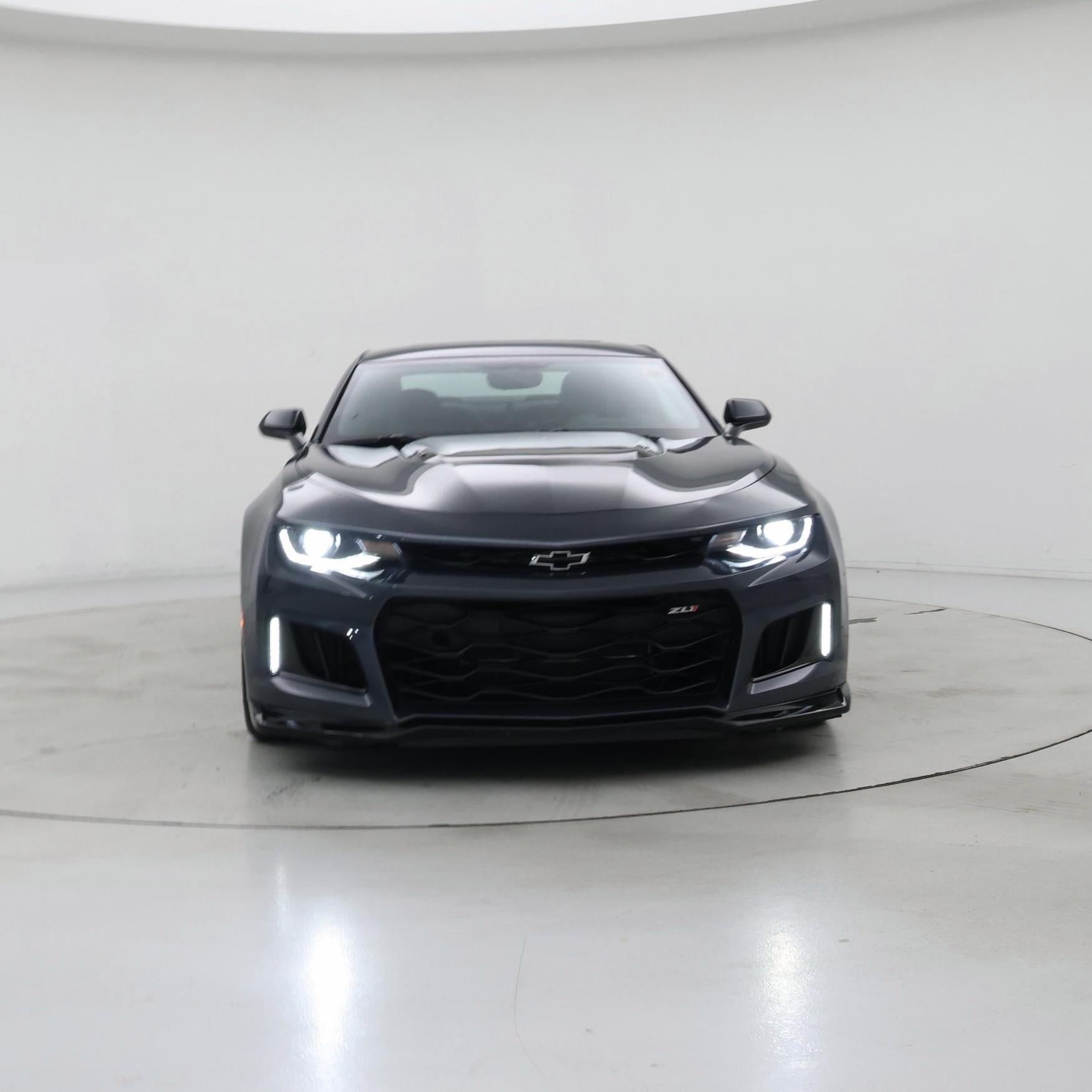 Thumbnail: 2021 Chevrolet Camaro - 5