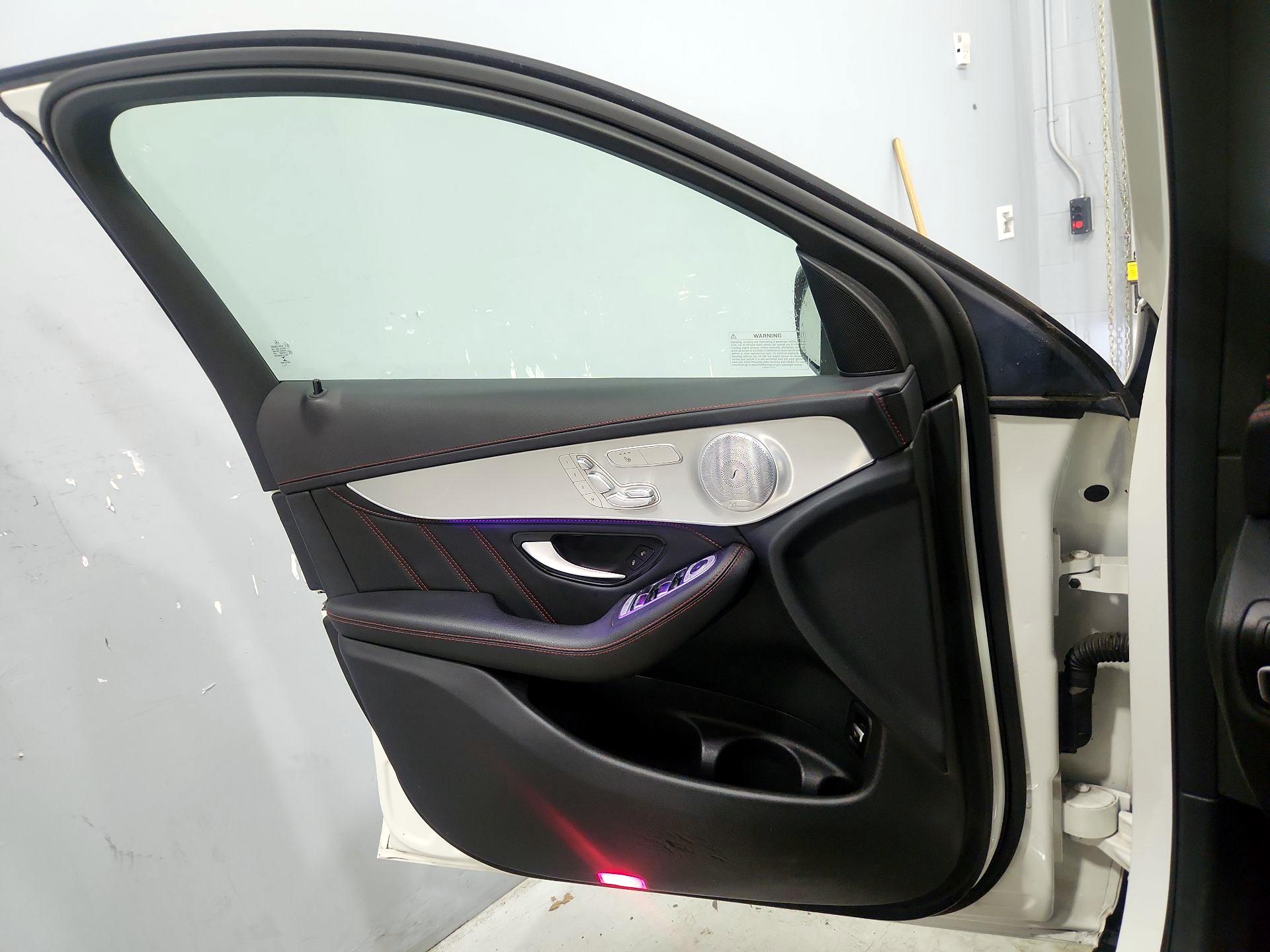 Thumbnail: 2020 Mercedes-Benz GLC - 12